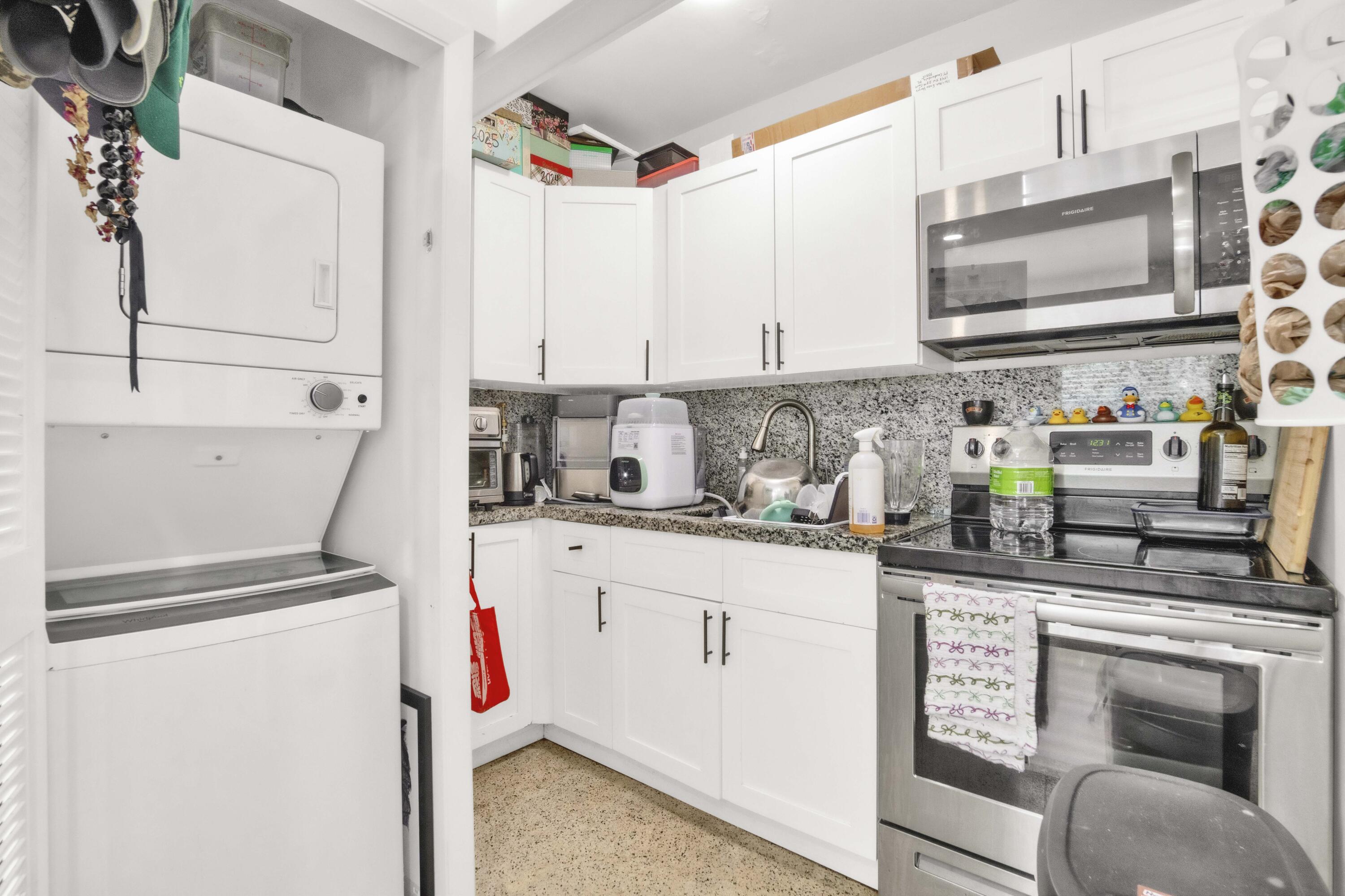 River Oaks - Residential Income
