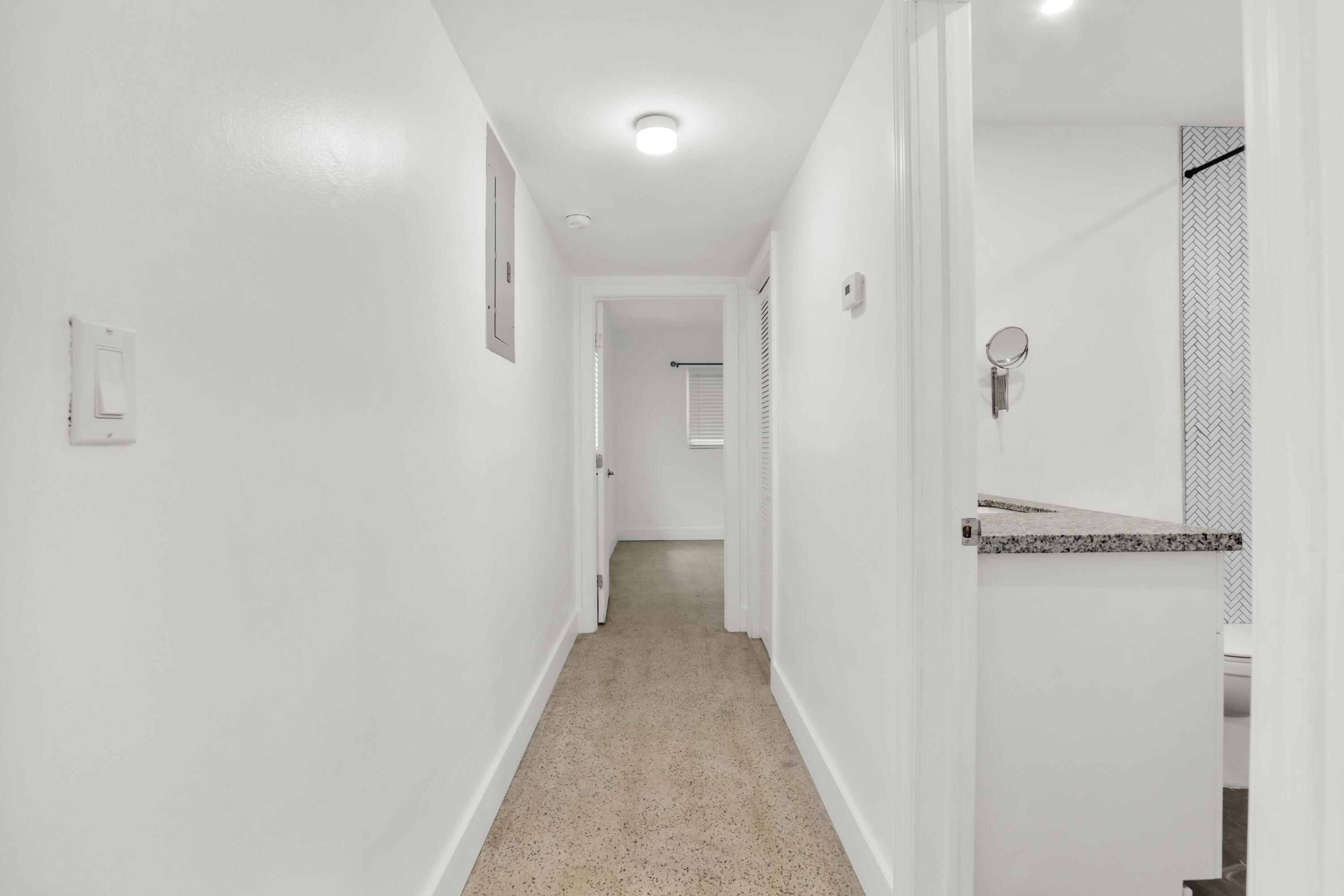 River Oaks - Residential Income