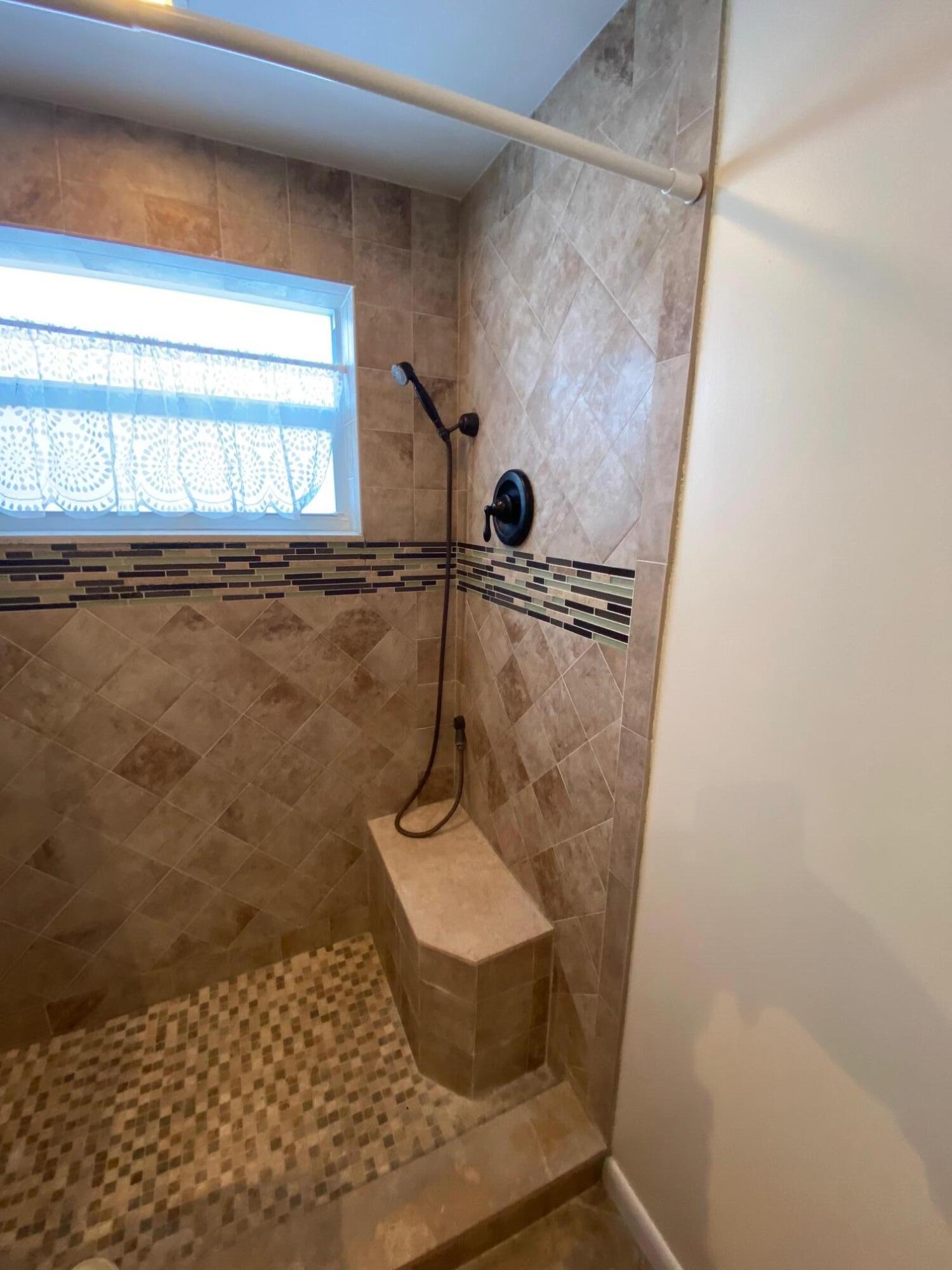 EMERALD HOUSE INC 219 LAKEVIEW AVE LANTANA FL - Residential