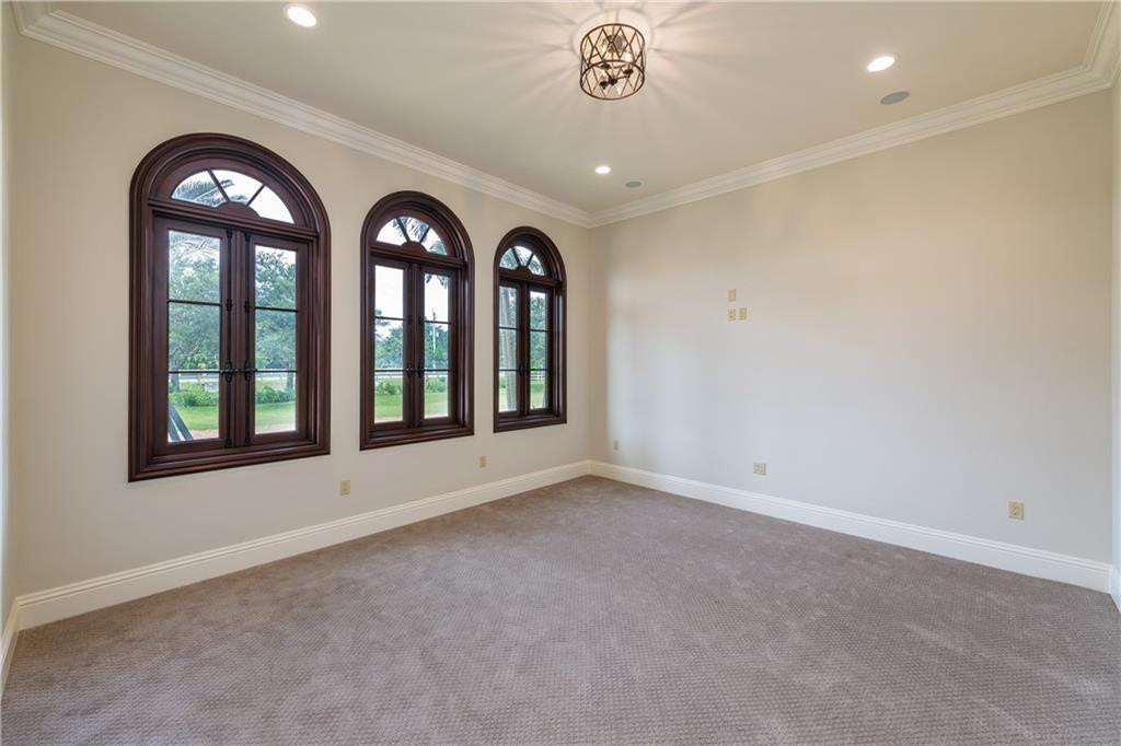 SUNSHINE RANCHES - Residential