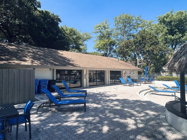 PINES OF OAKLAND FOREST WEST - Residential Lease