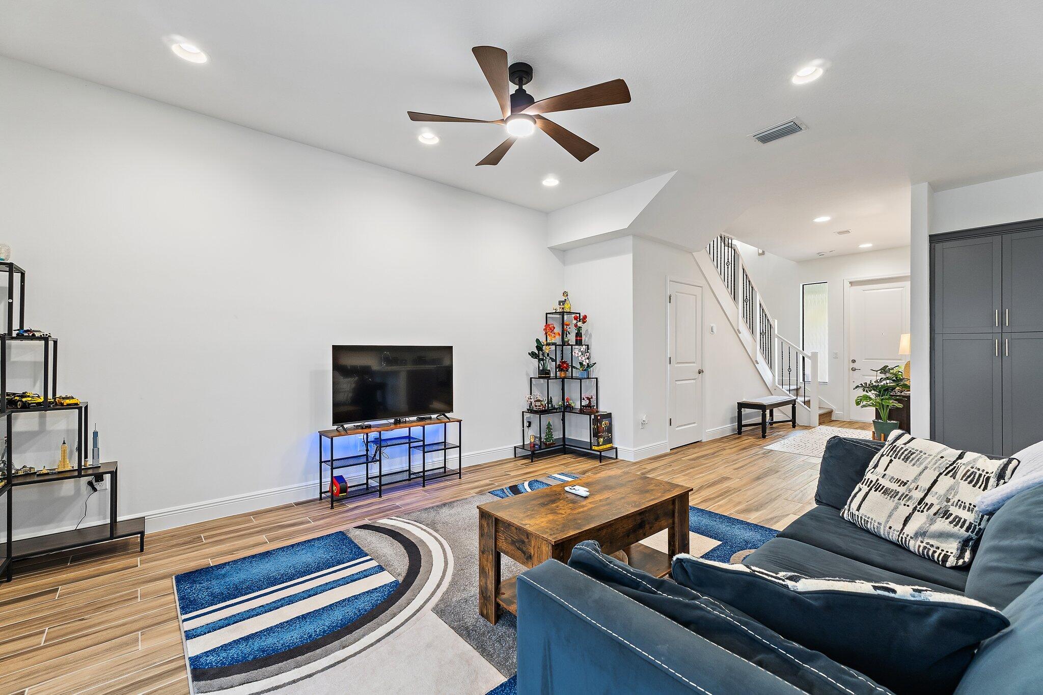 SKY COVE SOUTH PHASE 1 B - Residential