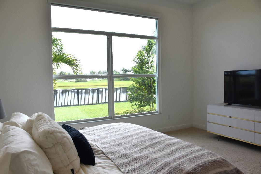 CRESSWIND PALM BEACH PHASE 3 - Residential