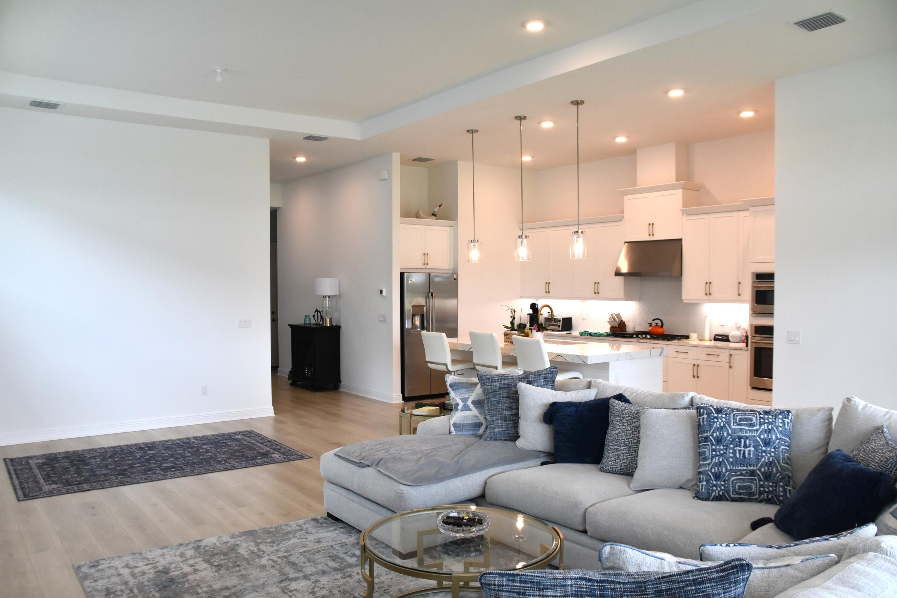 CRESSWIND PALM BEACH PHASE 3 - Residential