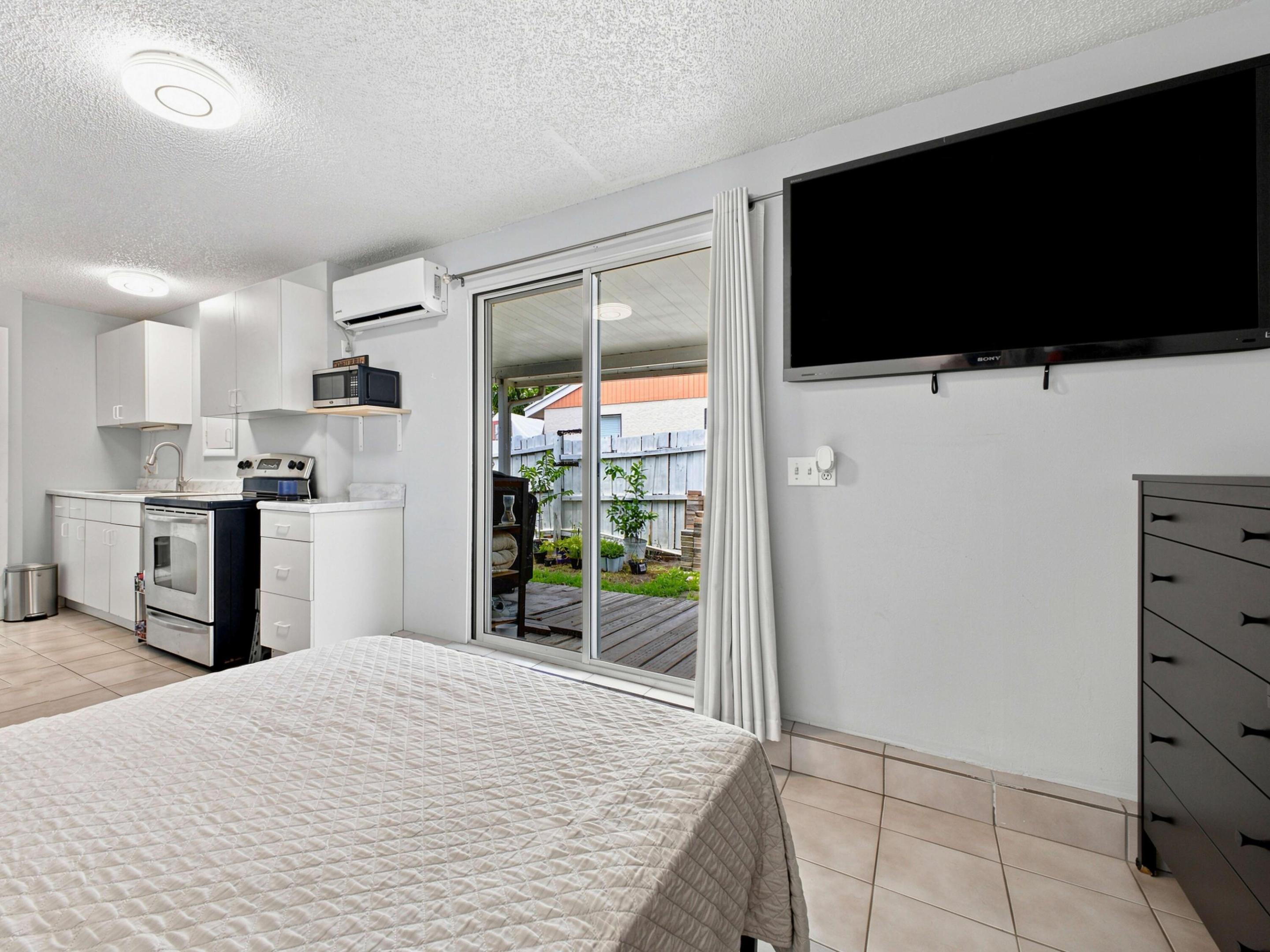 LE CHALET IV-B - Residential