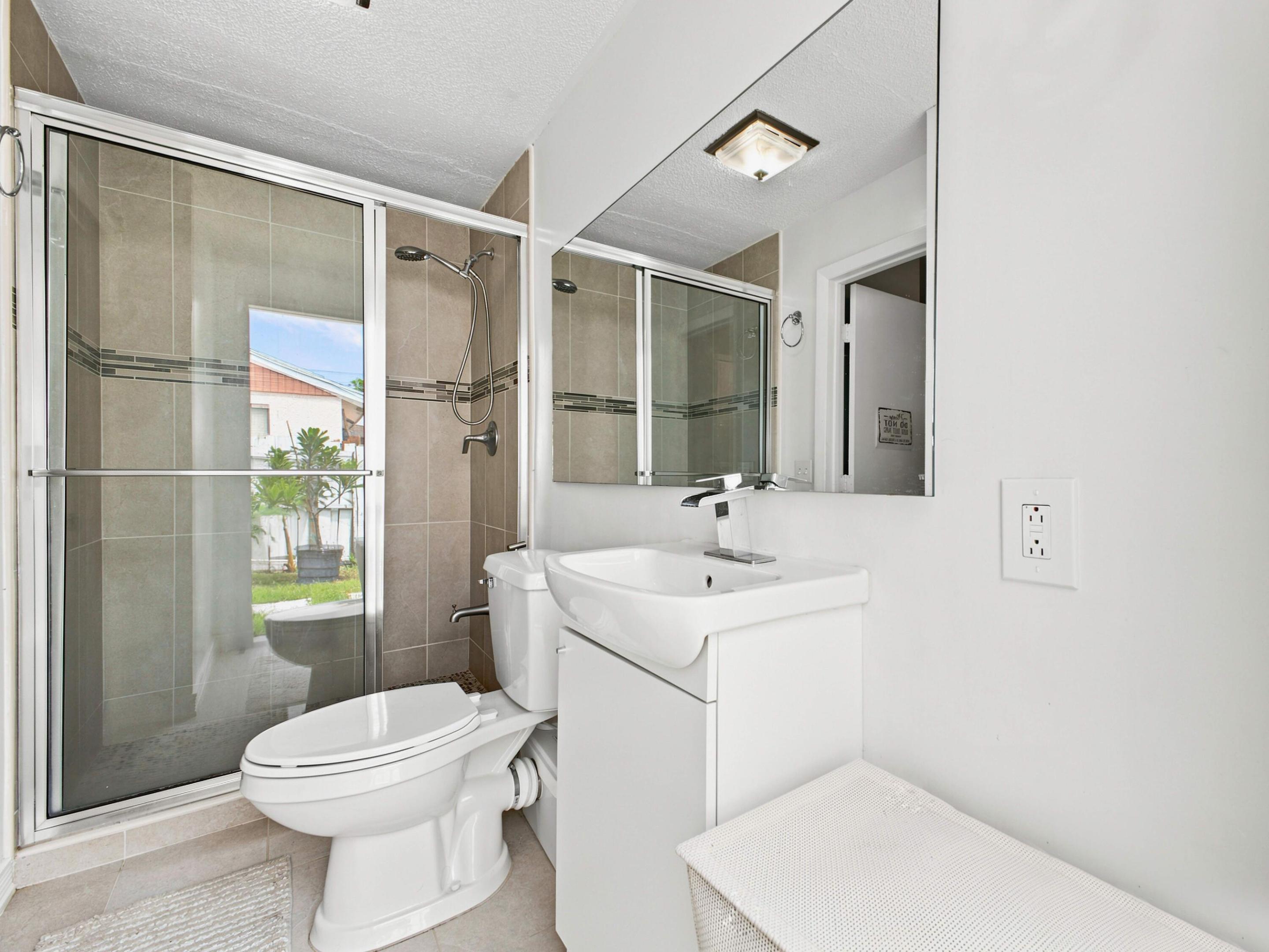 LE CHALET IV-B - Residential