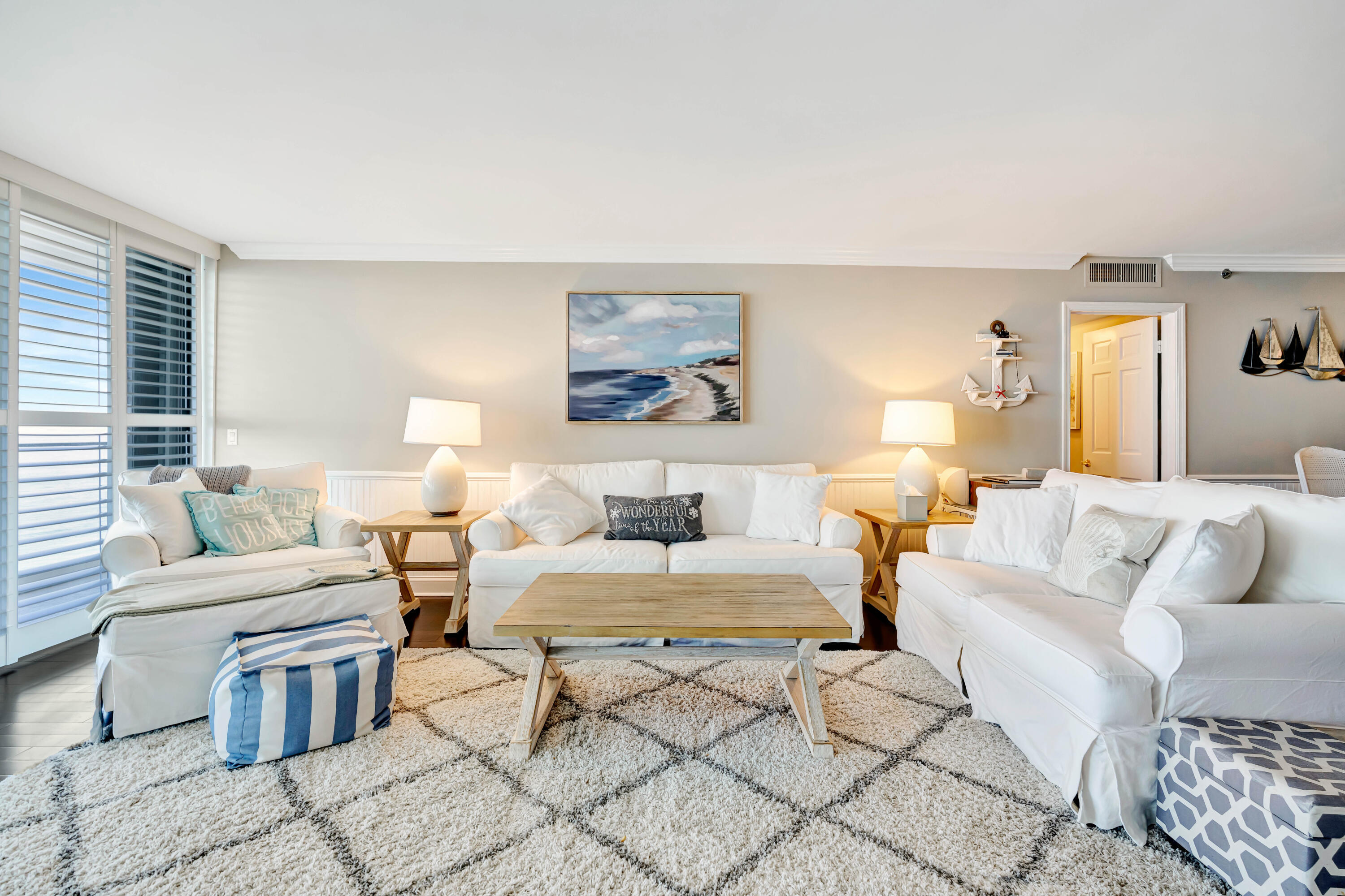 OCEAN TOWERS SOUTH CONDO APTS - Residential Lease