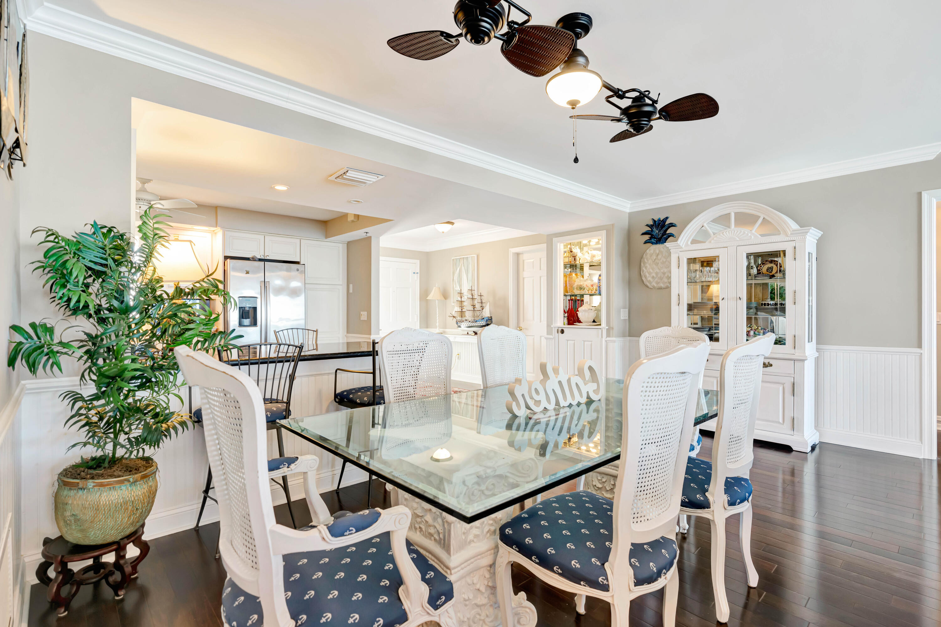 OCEAN TOWERS SOUTH CONDO APTS - Residential Lease