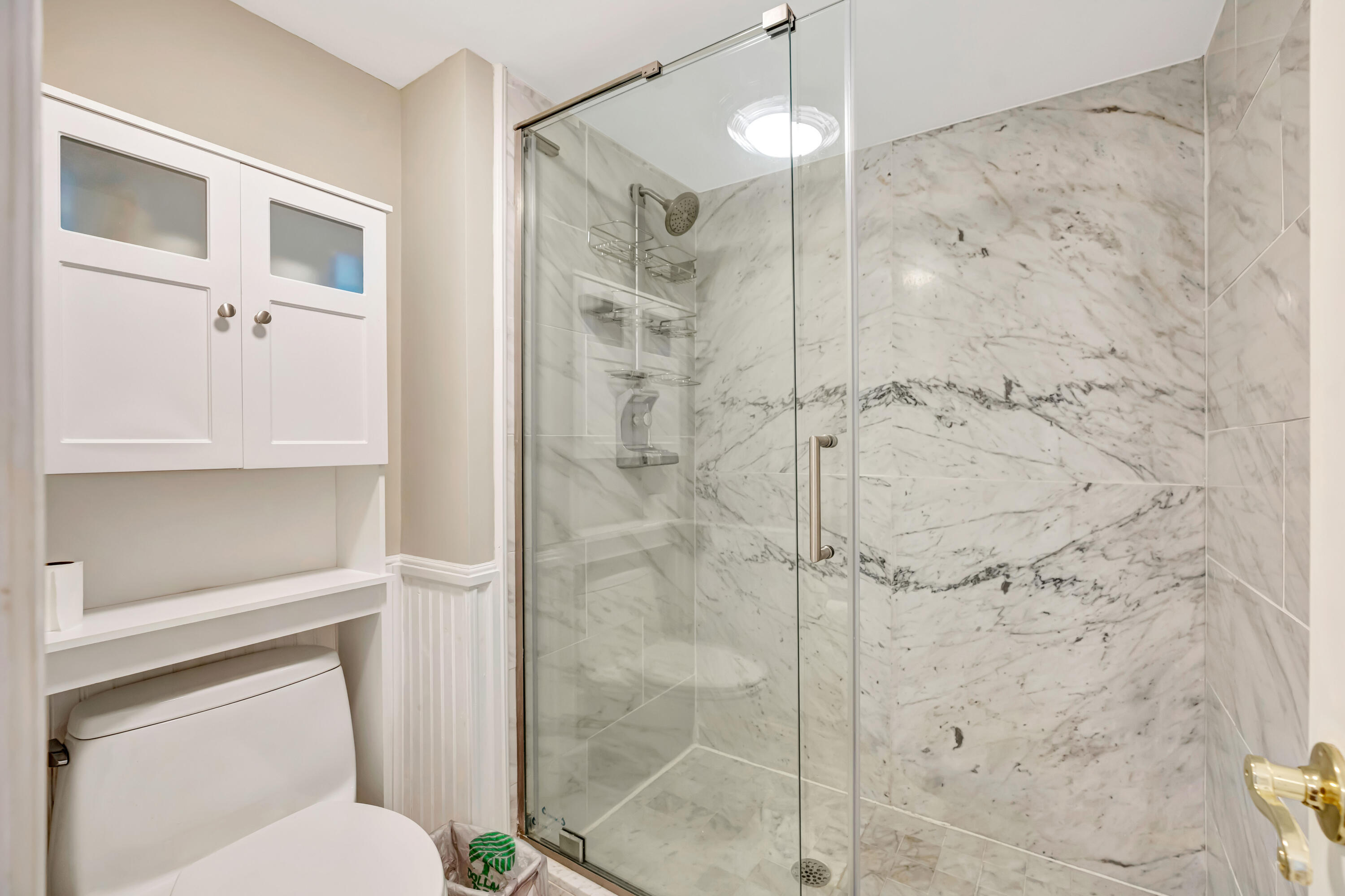 OCEAN TOWERS SOUTH CONDO APTS - Residential Lease