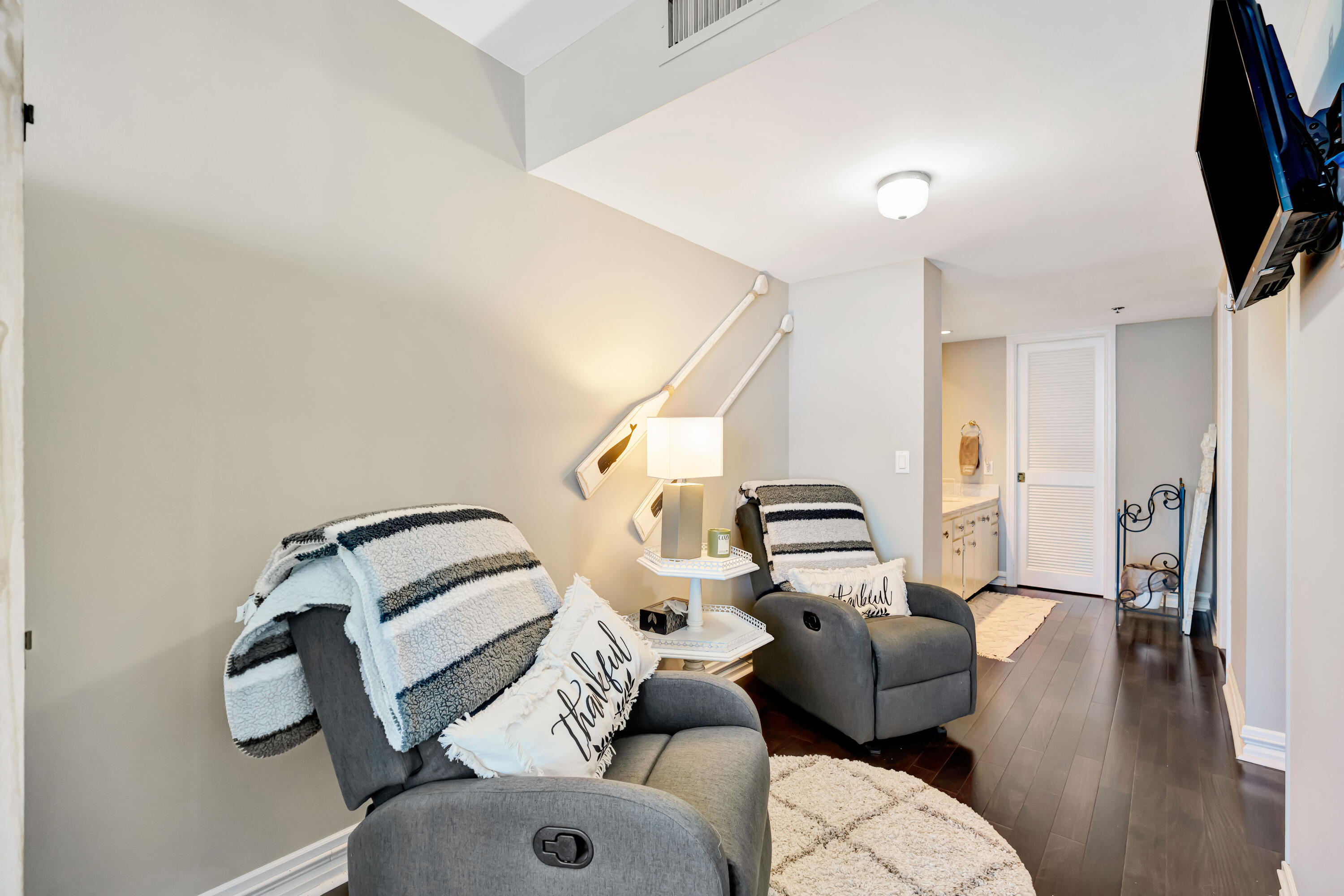 OCEAN TOWERS SOUTH CONDO APTS - Residential Lease