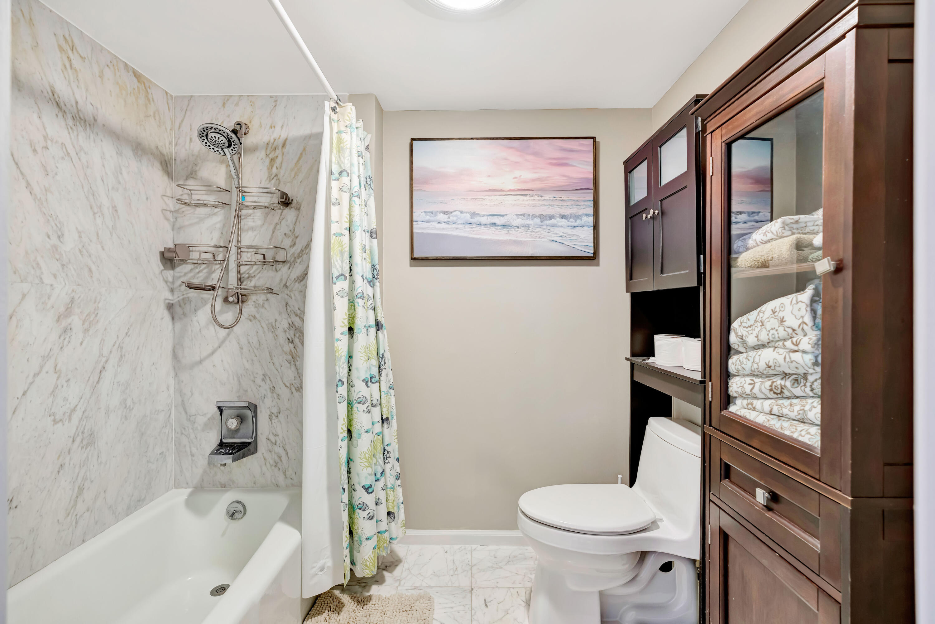 OCEAN TOWERS SOUTH CONDO APTS - Residential Lease