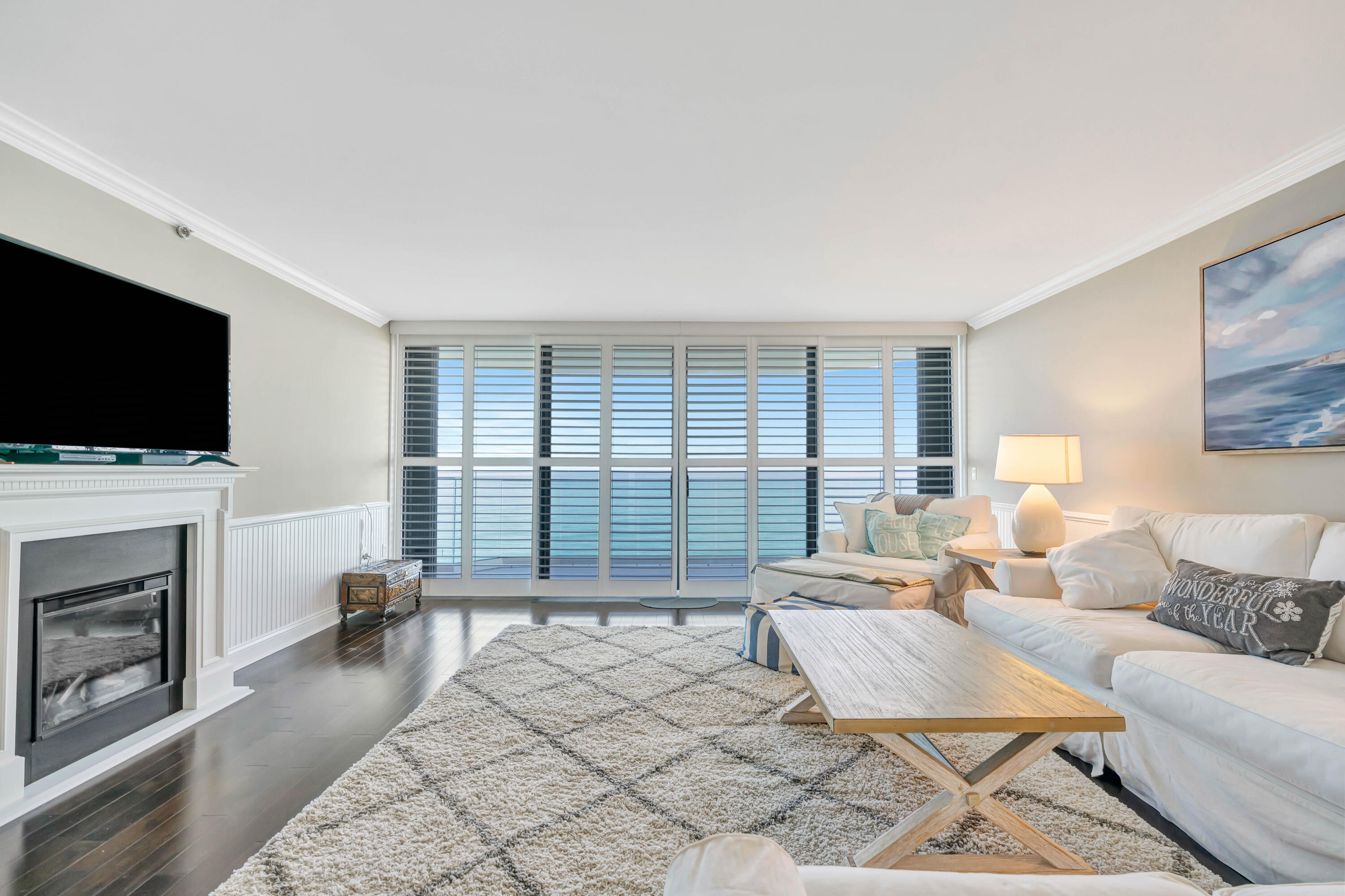 OCEAN TOWERS SOUTH CONDO APTS - Residential Lease