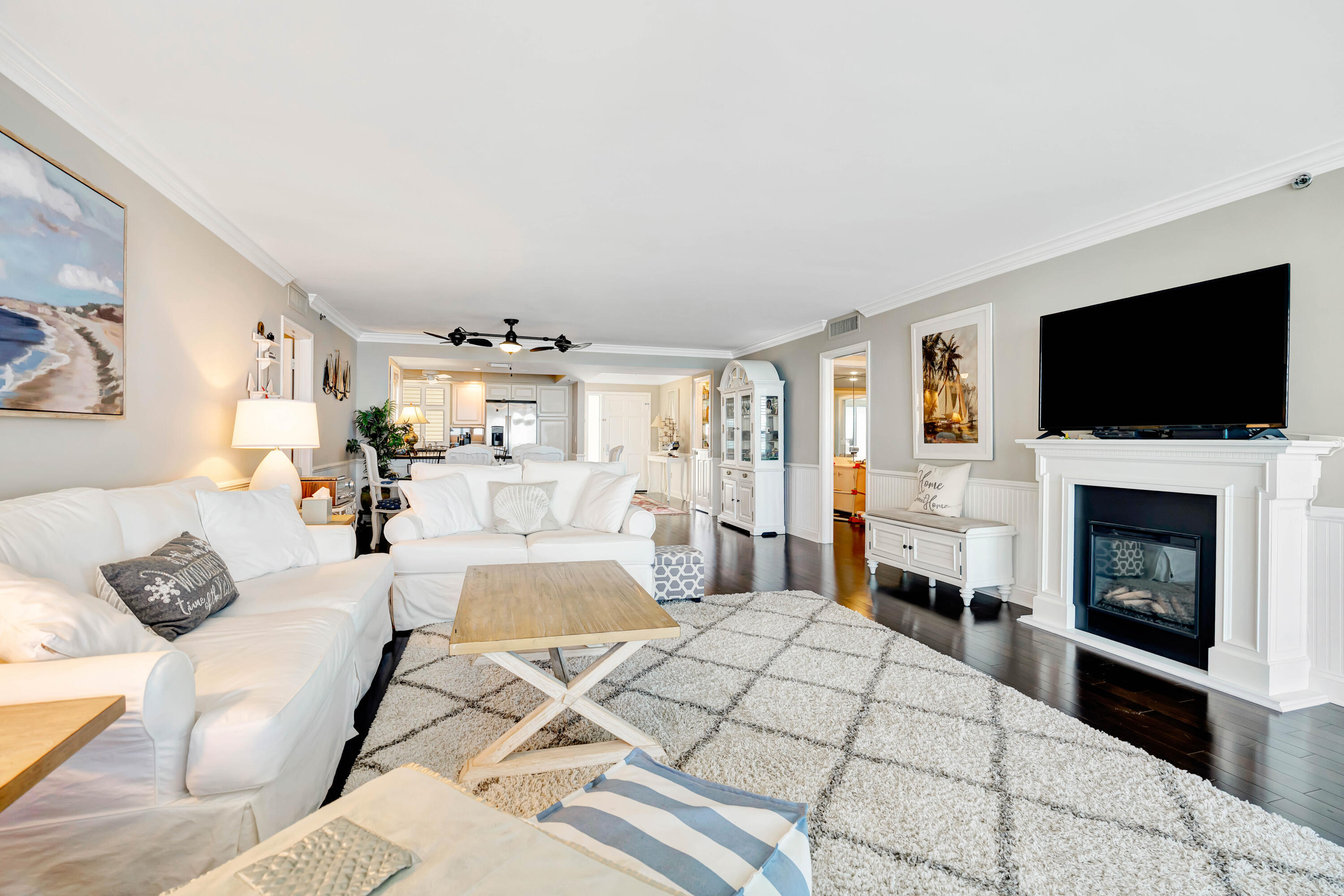 OCEAN TOWERS SOUTH CONDO APTS - Residential Lease
