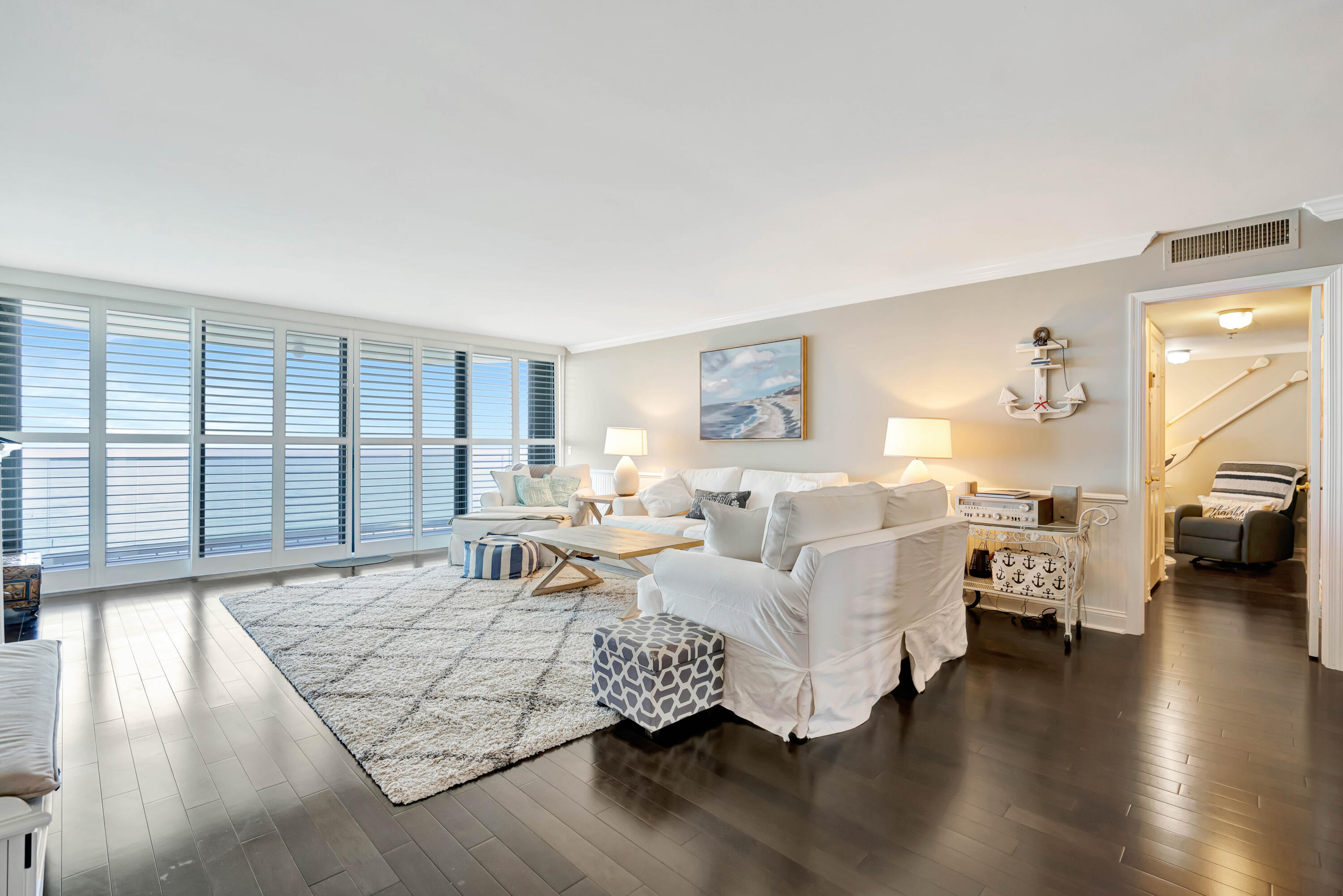 OCEAN TOWERS SOUTH CONDO APTS - Residential Lease