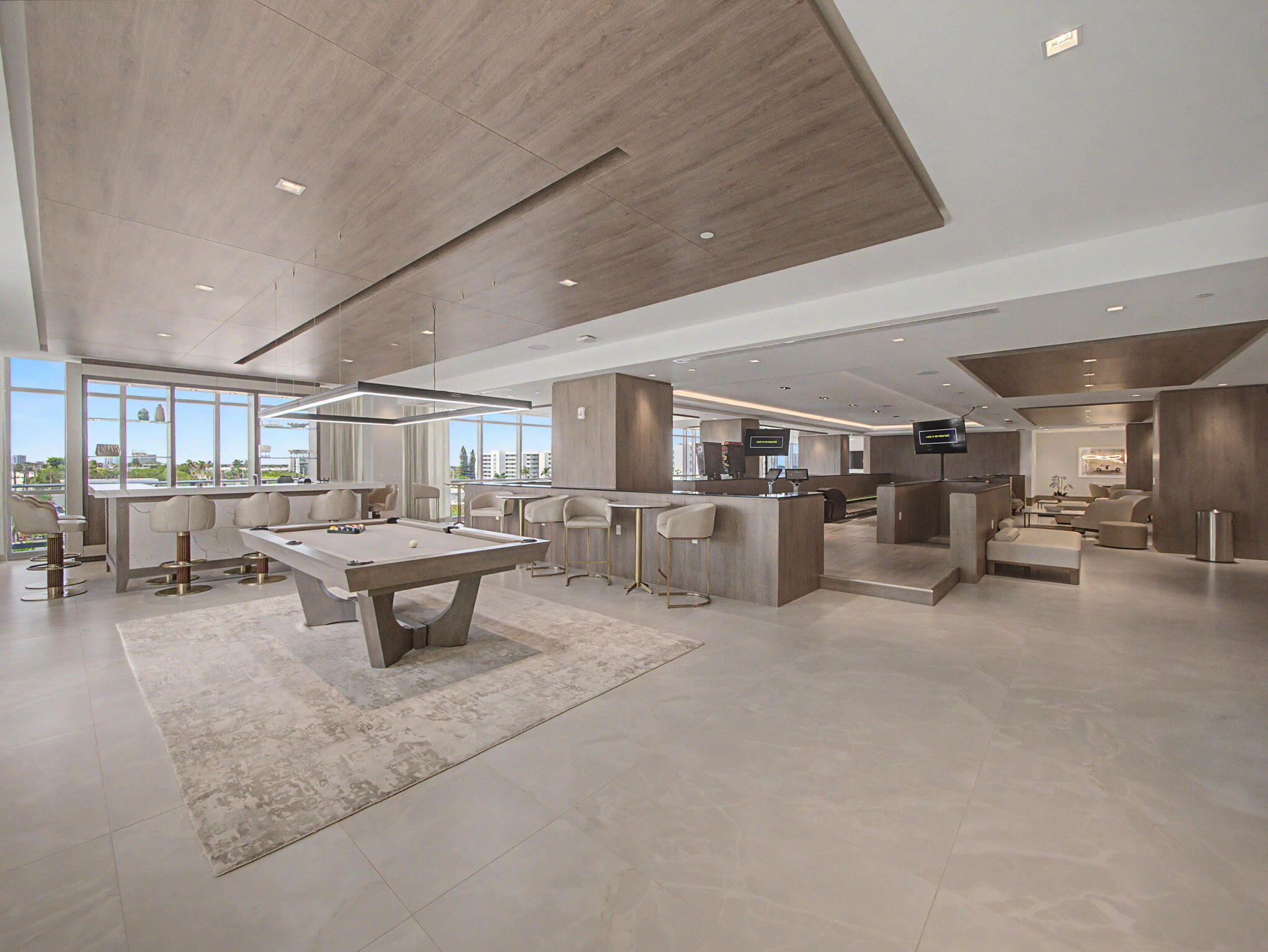 Nautilus 220 Condominium - Residential