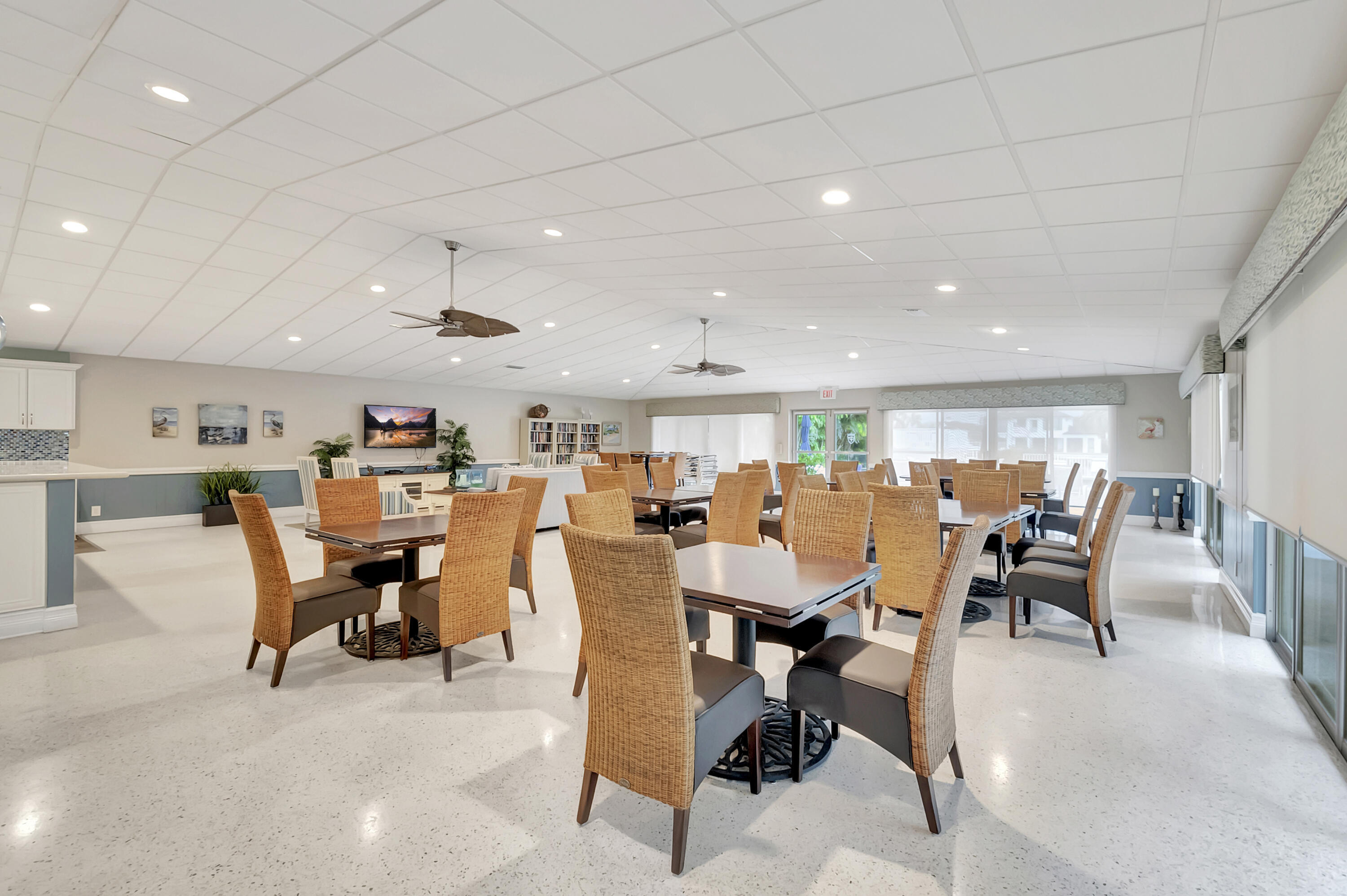 PENTHOUSE DELRAY CONDO - Residential Lease
