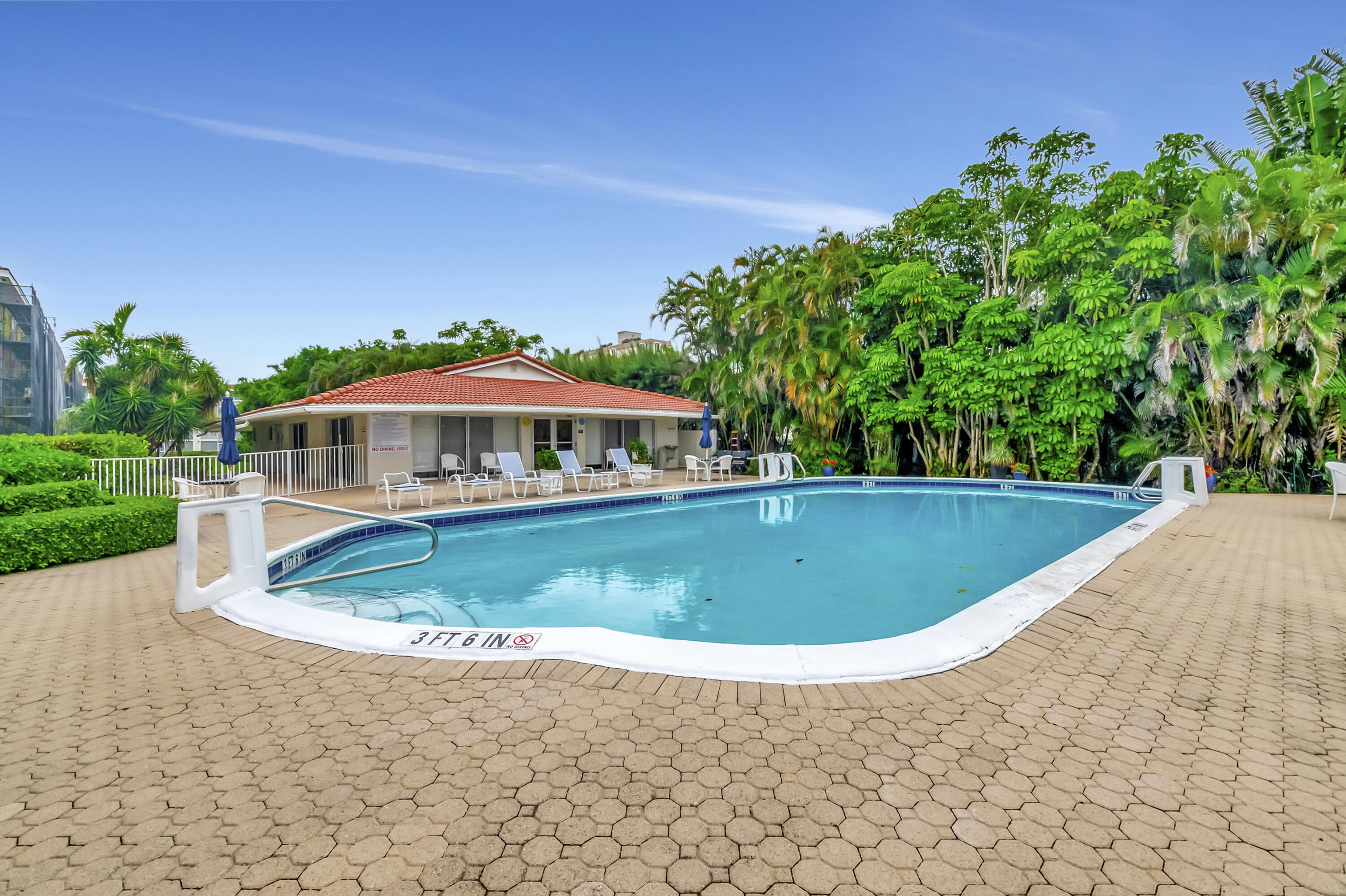 PENTHOUSE DELRAY CONDO - Residential Lease