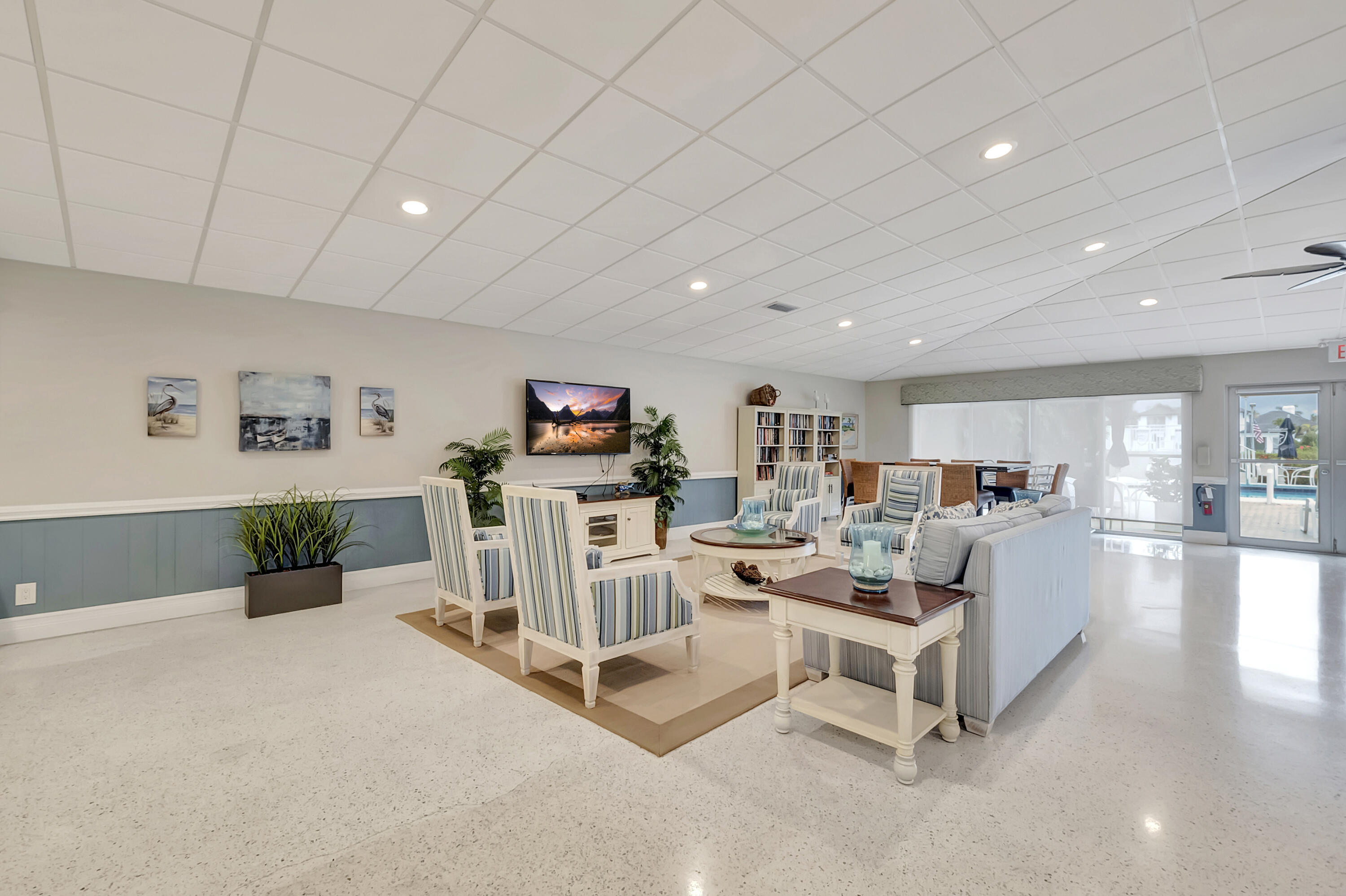 PENTHOUSE DELRAY CONDO - Residential Lease