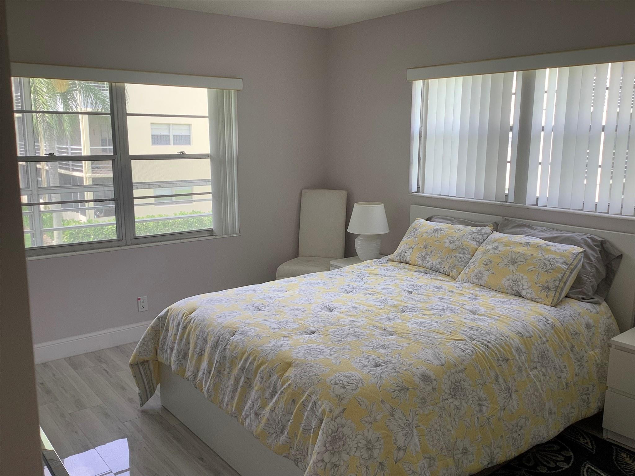 DORSET AT CENTURY VILLAGE CONDO - Residential Lease