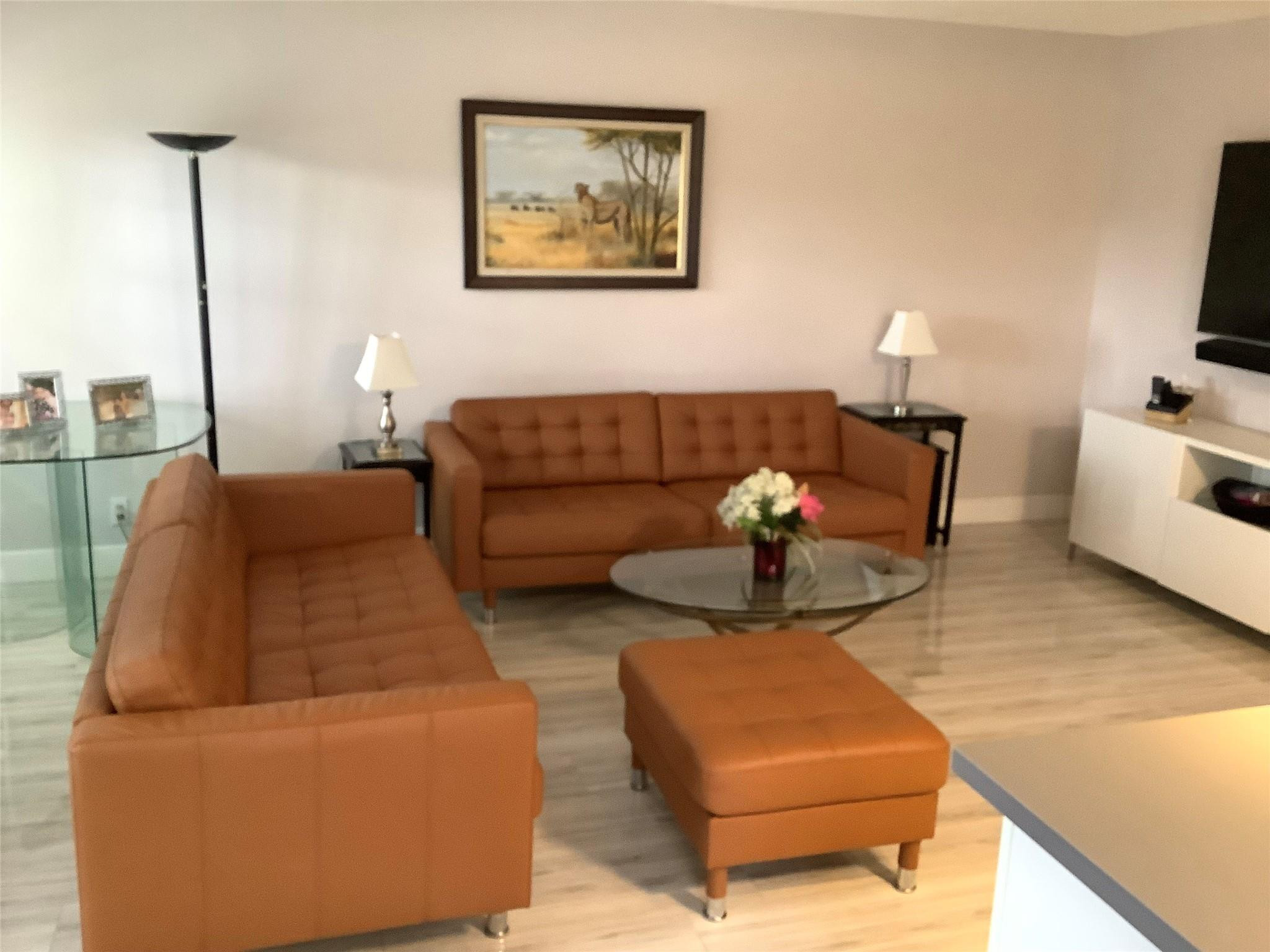 DORSET AT CENTURY VILLAGE CONDO - Residential Lease
