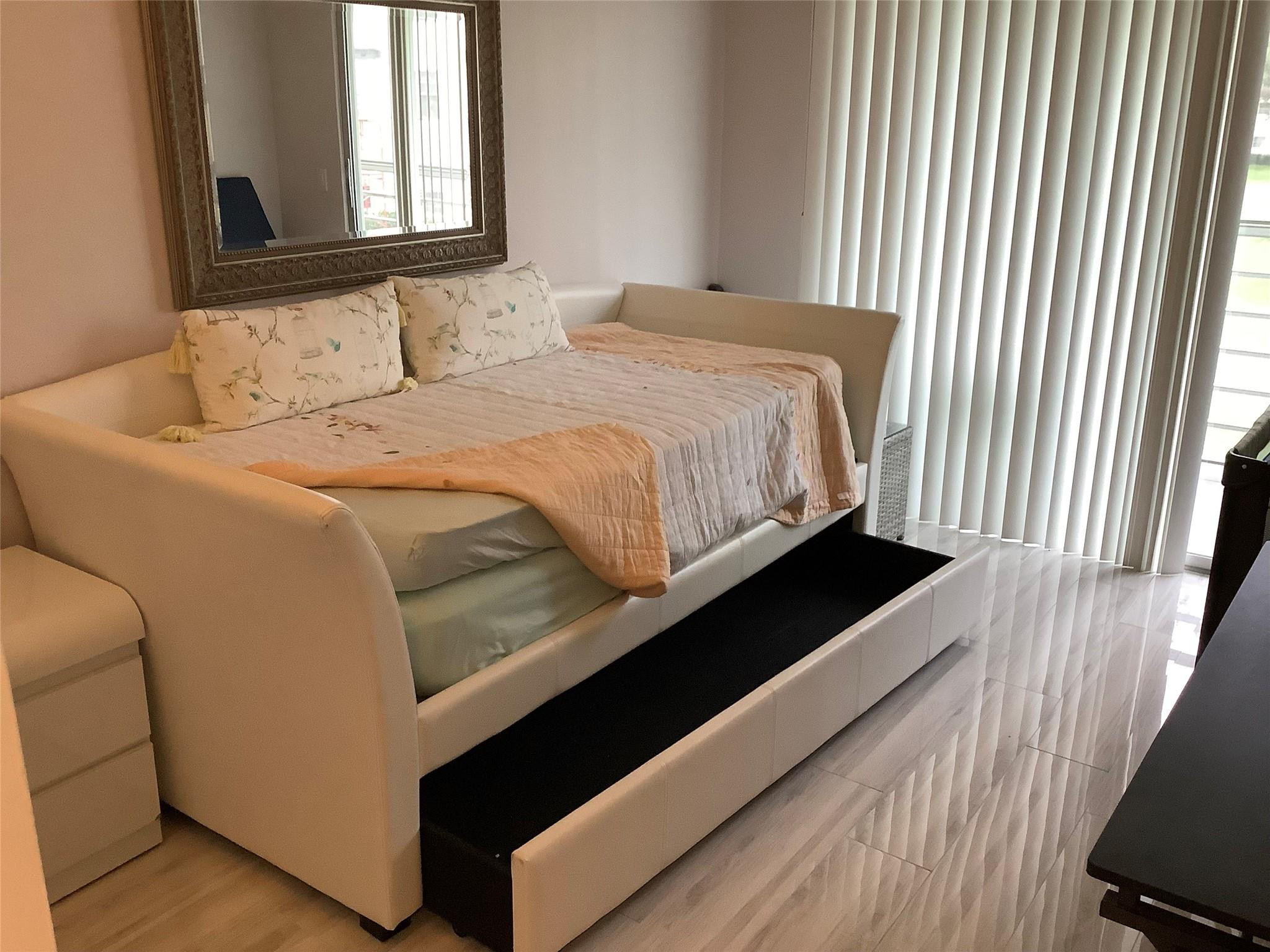 DORSET AT CENTURY VILLAGE CONDO - Residential Lease