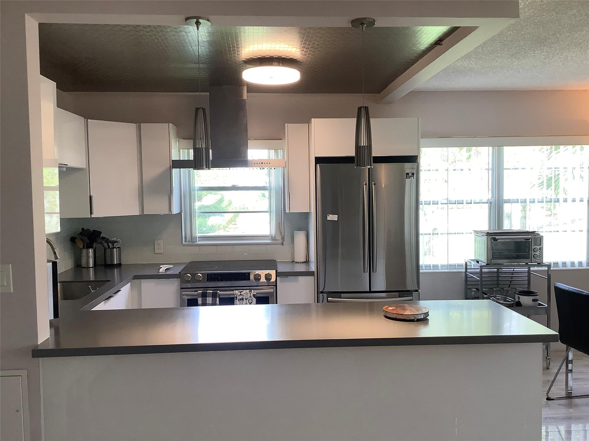 DORSET AT CENTURY VILLAGE CONDO - Residential Lease