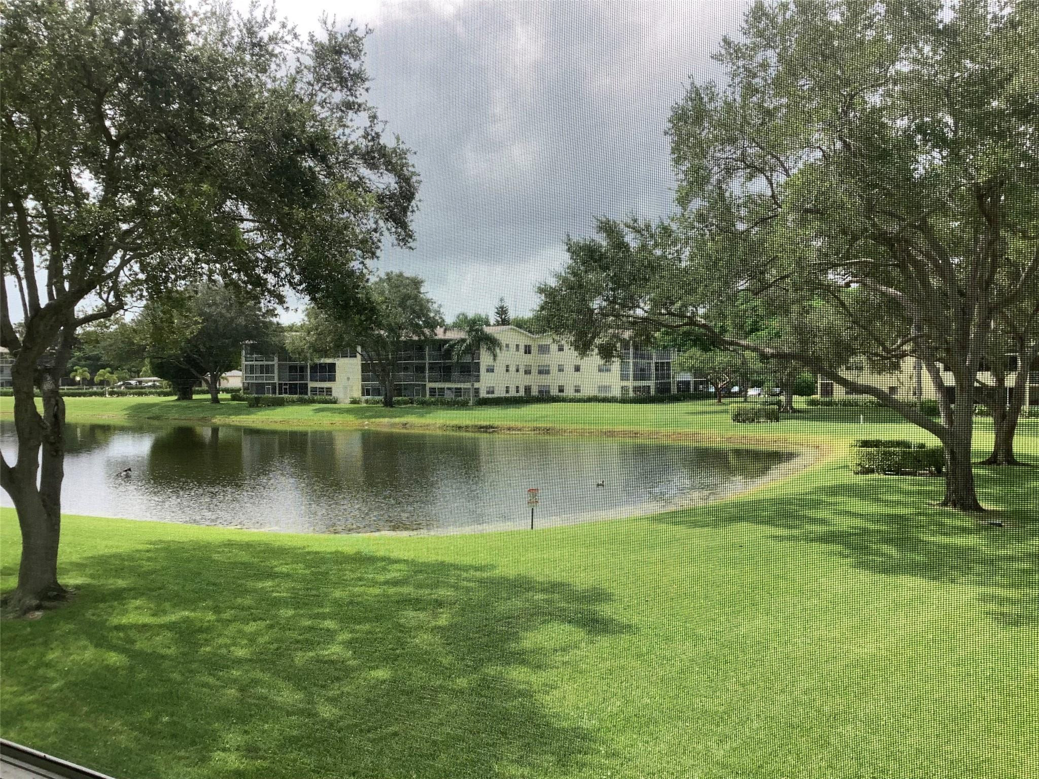 DORSET AT CENTURY VILLAGE CONDO - Residential Lease