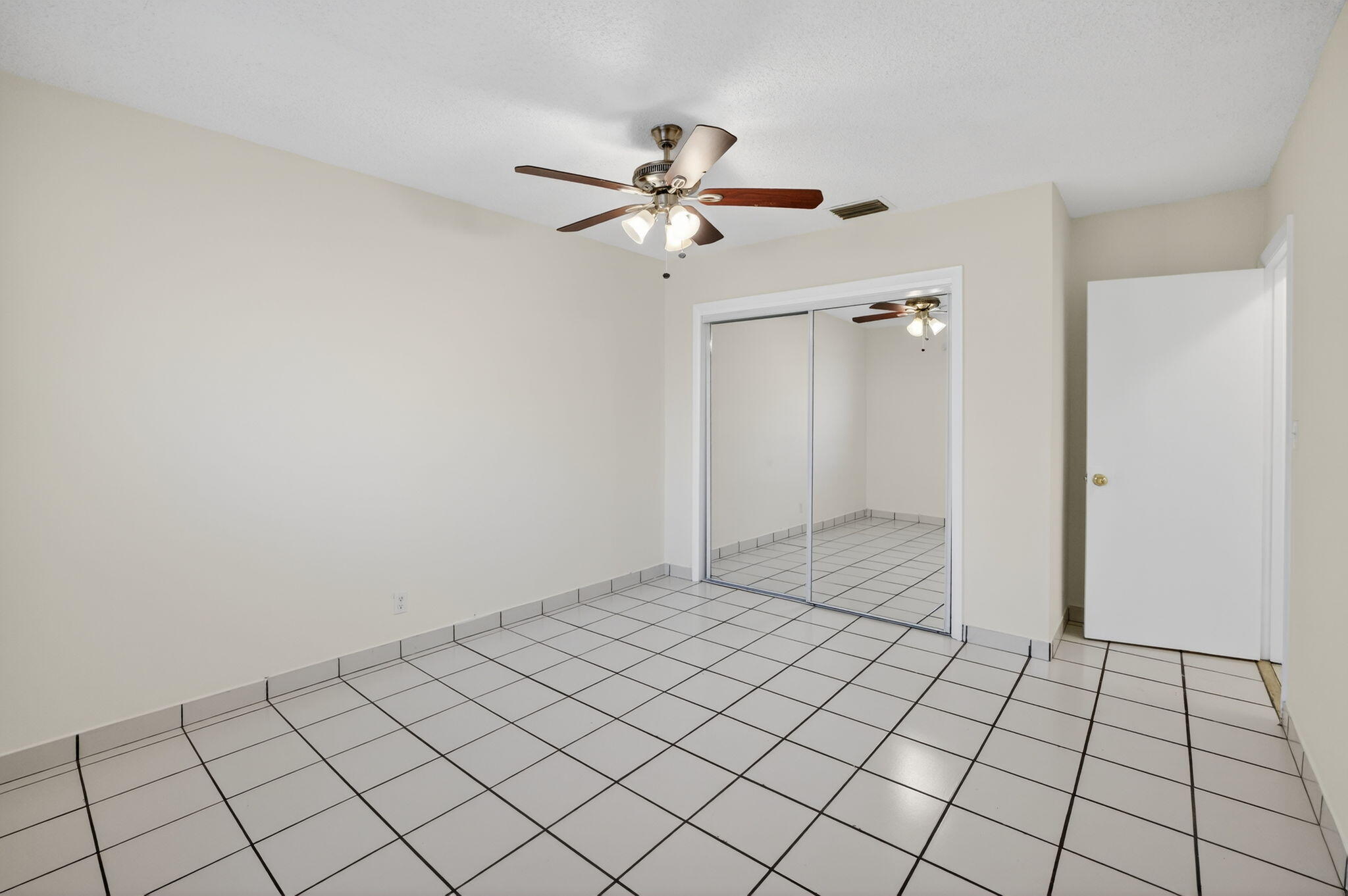 F A BARRETTS SUB OF W1/2 - Residential Lease