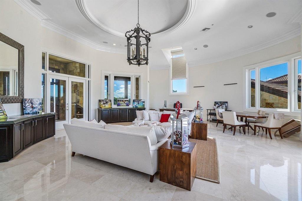 GRAND PRIX FARMS - Residential