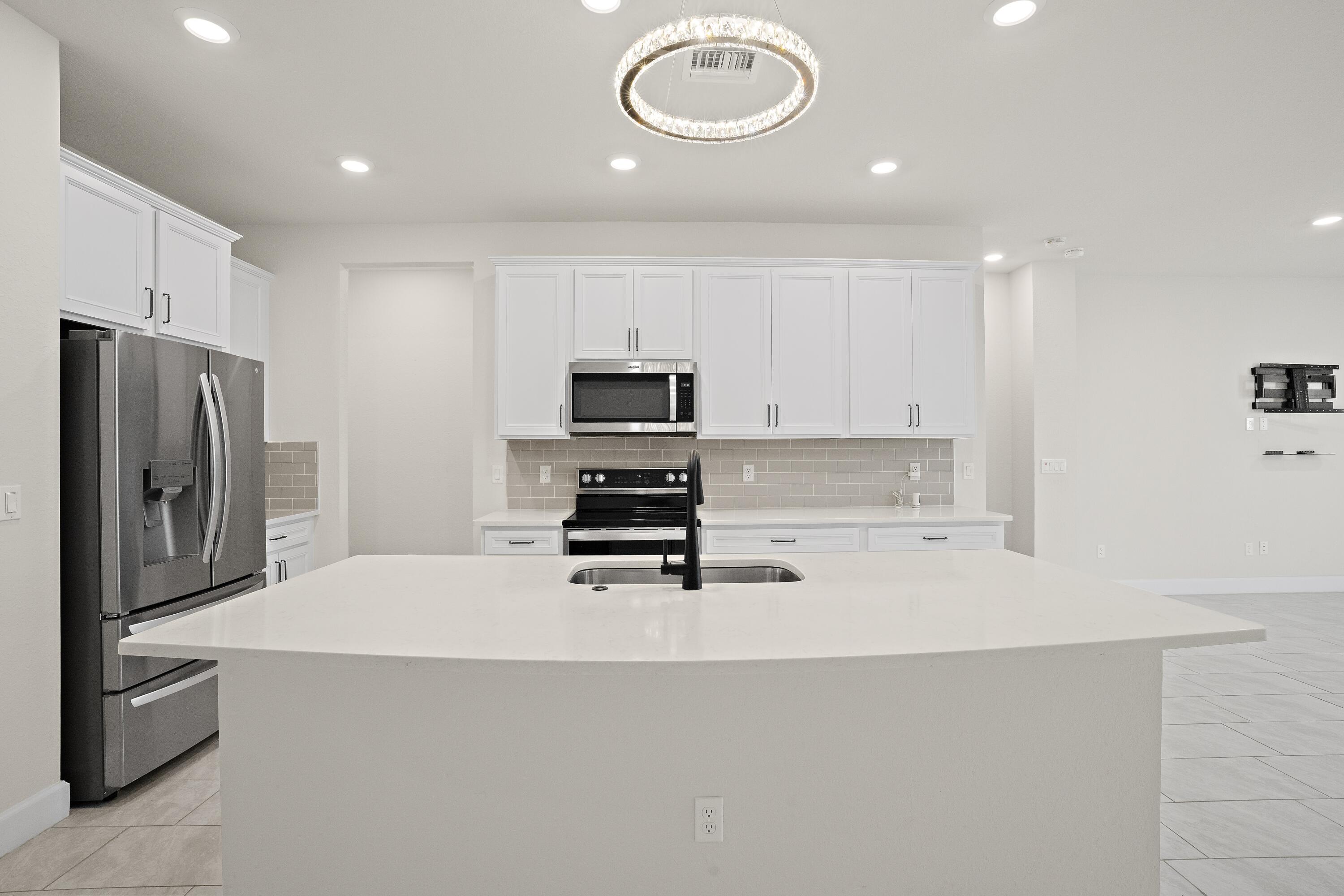 OCEAN COVE - Residential Lease
