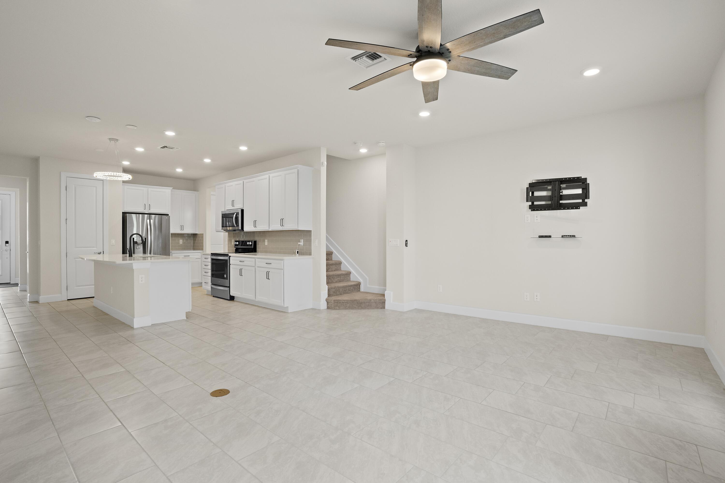 OCEAN COVE - Residential Lease