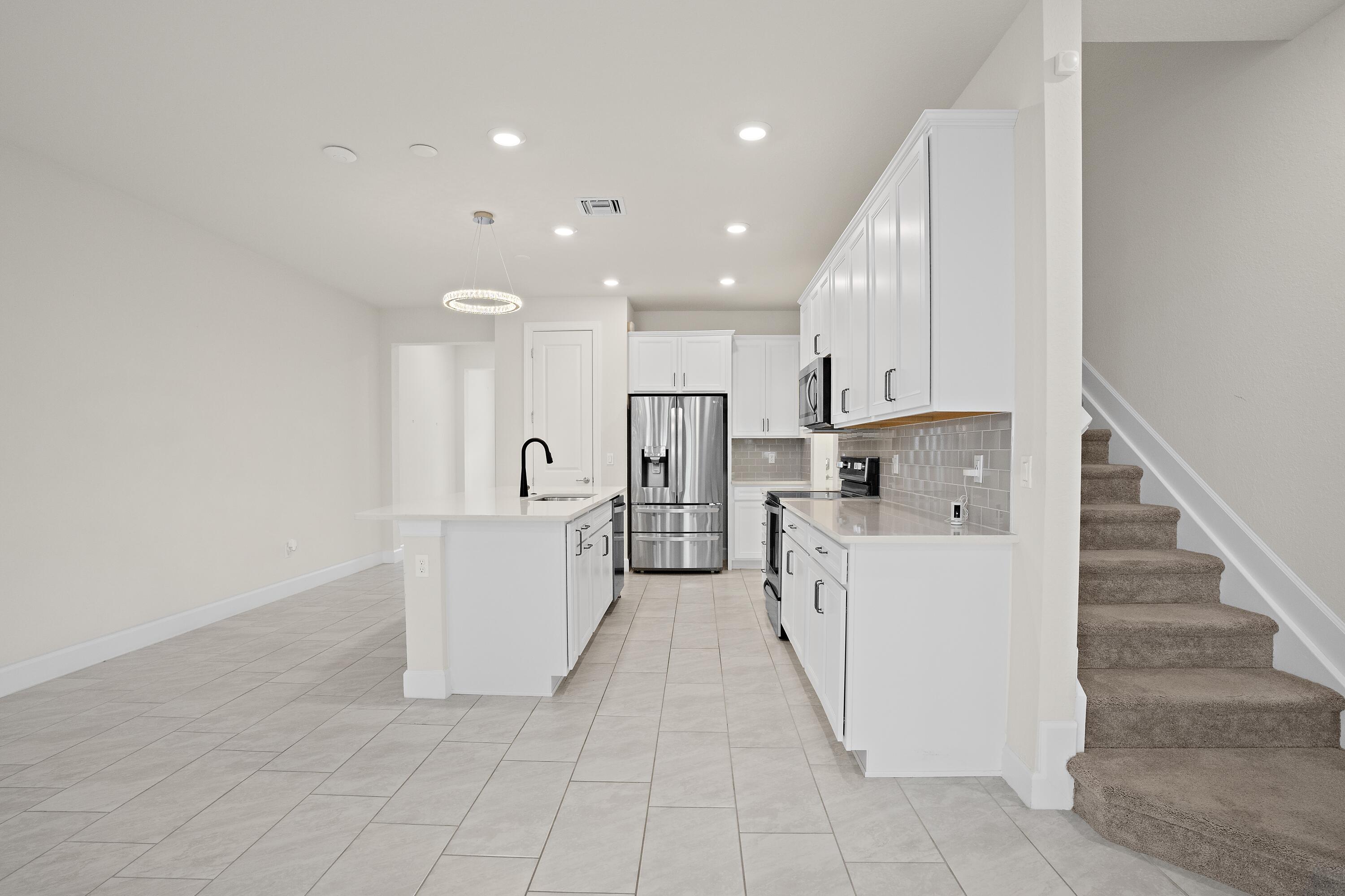 OCEAN COVE - Residential Lease