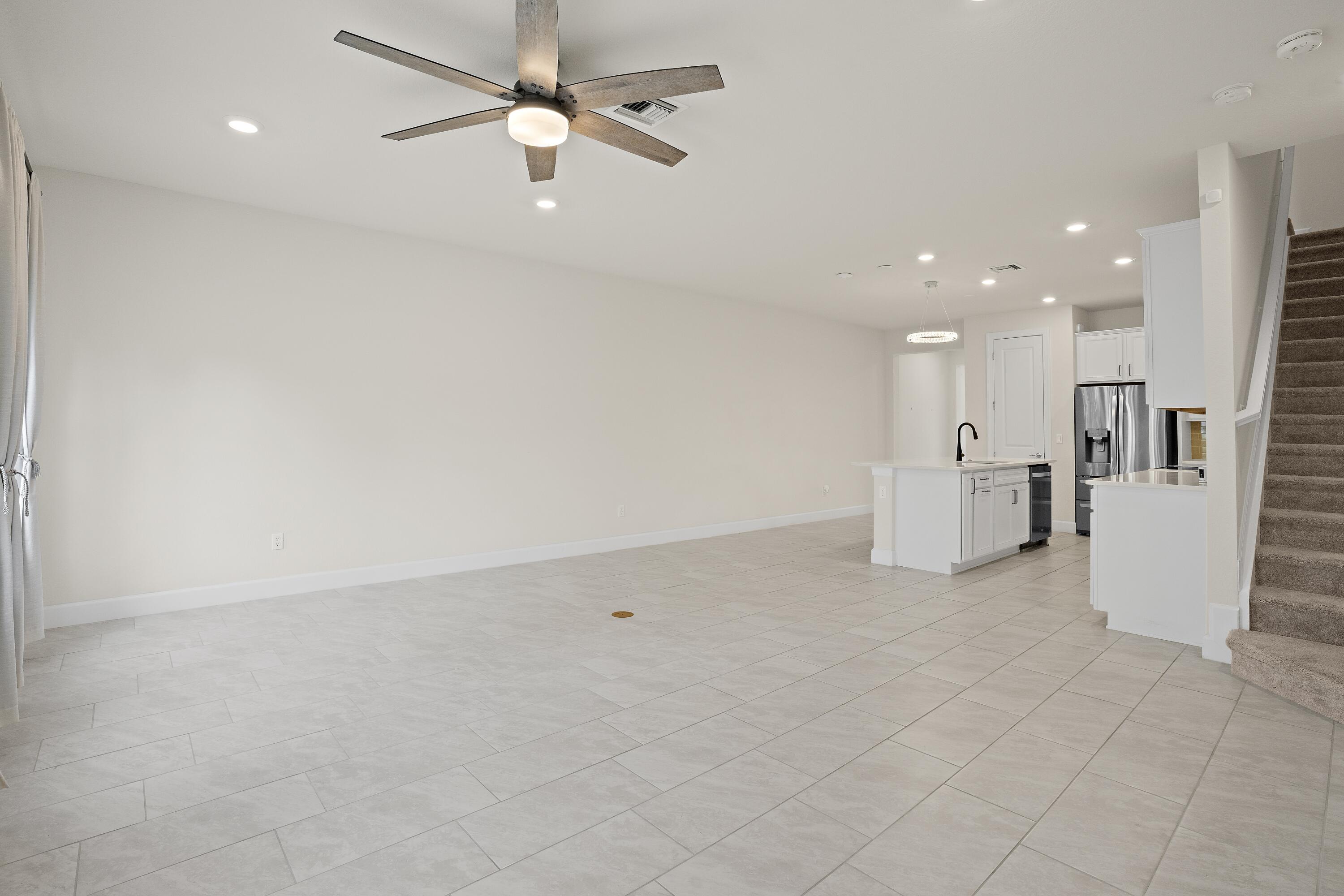 OCEAN COVE - Residential Lease