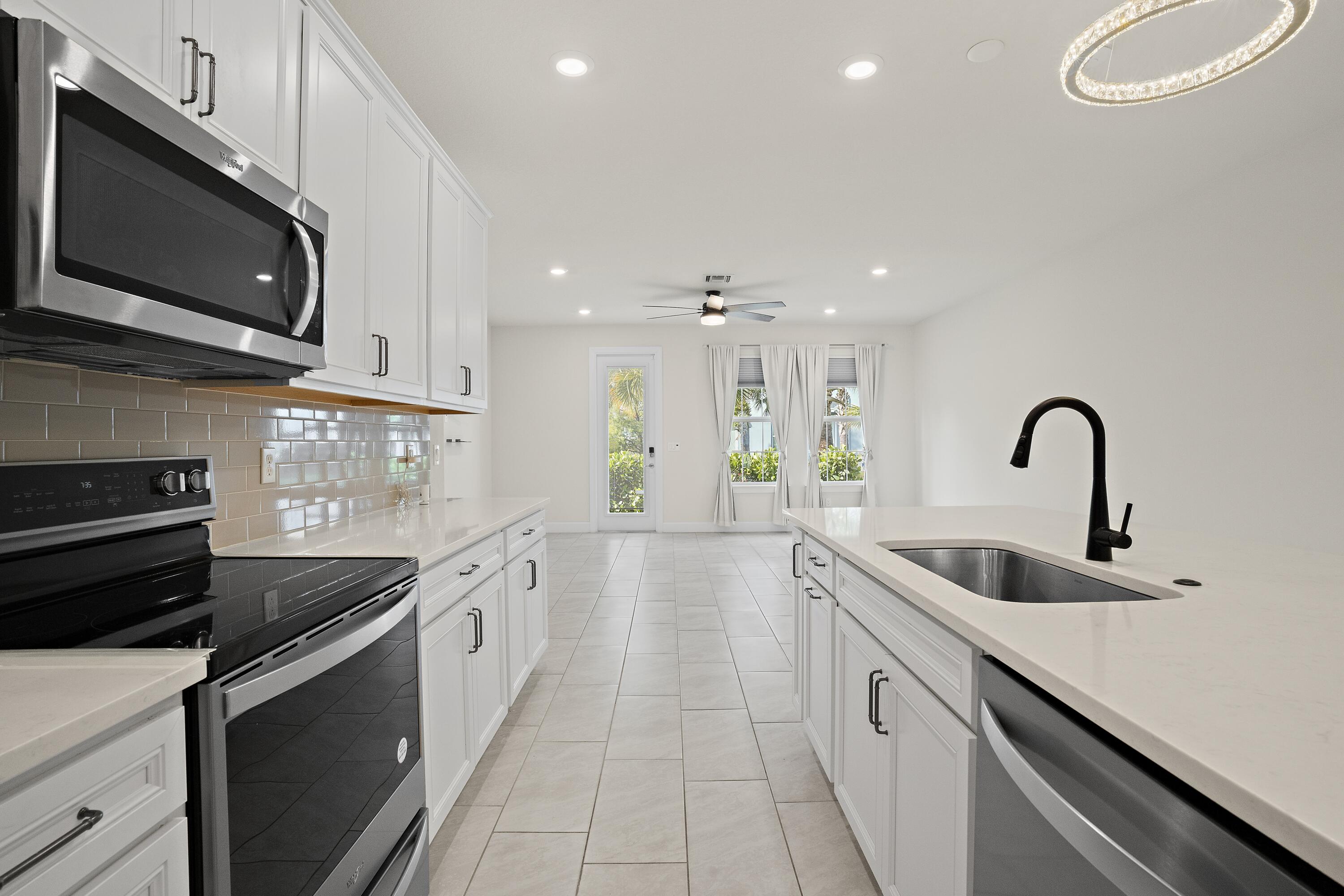 OCEAN COVE - Residential Lease