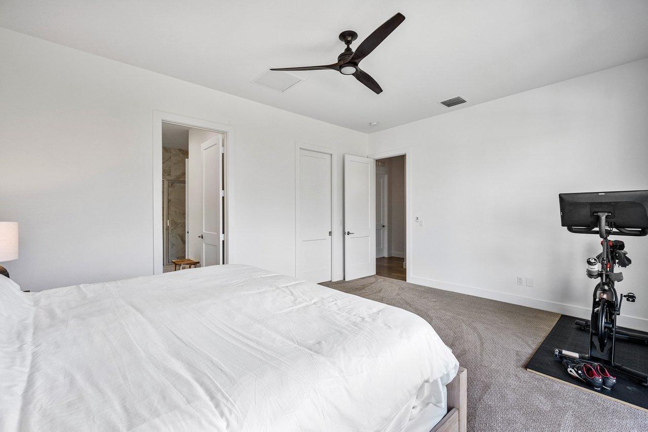 DELRAY 7 TOWNHOMES - Residential Lease