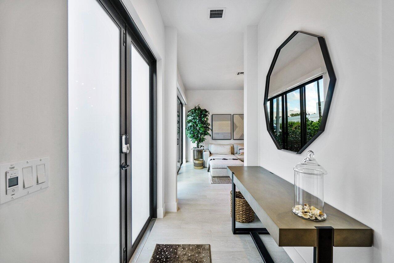 DELRAY 7 TOWNHOMES - Residential Lease