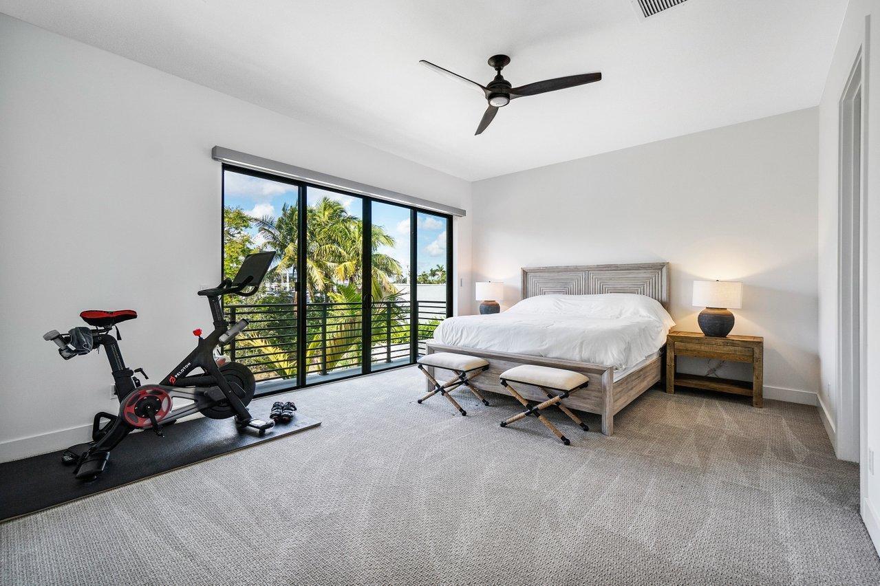 DELRAY 7 TOWNHOMES - Residential Lease