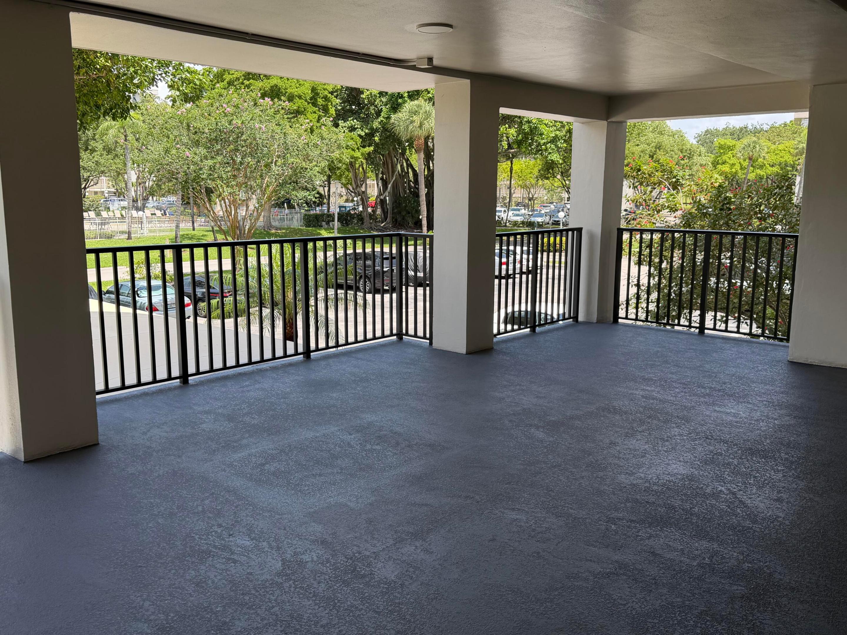 NO 16 PALM-AIRE COUNTRY CLUB - Residential Lease