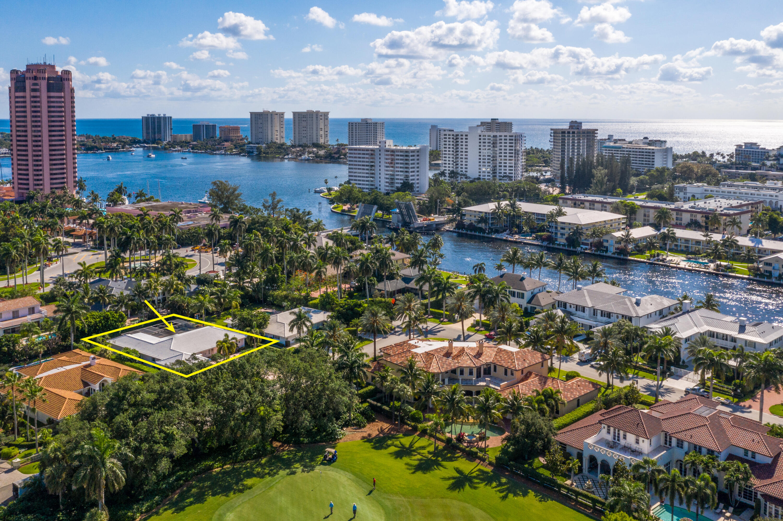 ROYAL PALM YACHT & COUNTRY CLUB - Residential