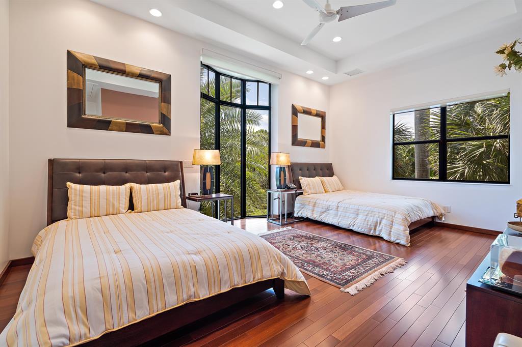 RANCH COLONY - RANCH ACRES - Residential