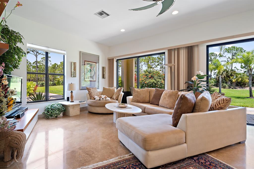 RANCH COLONY - RANCH ACRES - Residential
