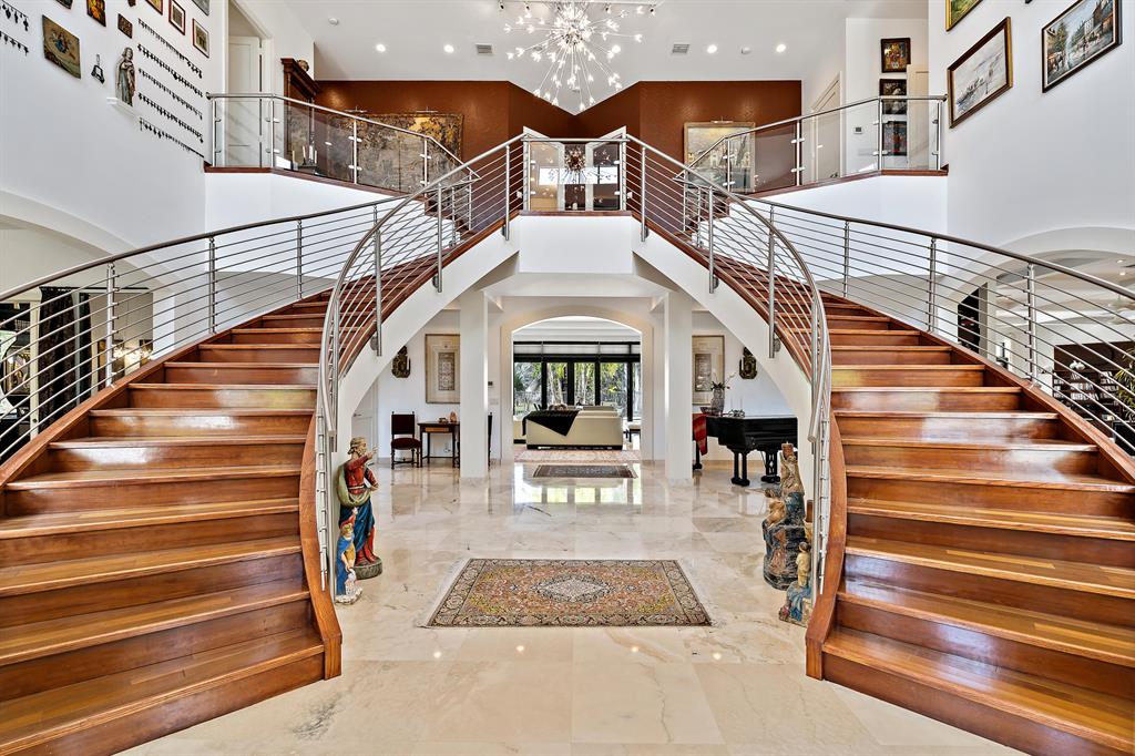 RANCH COLONY - RANCH ACRES - Residential