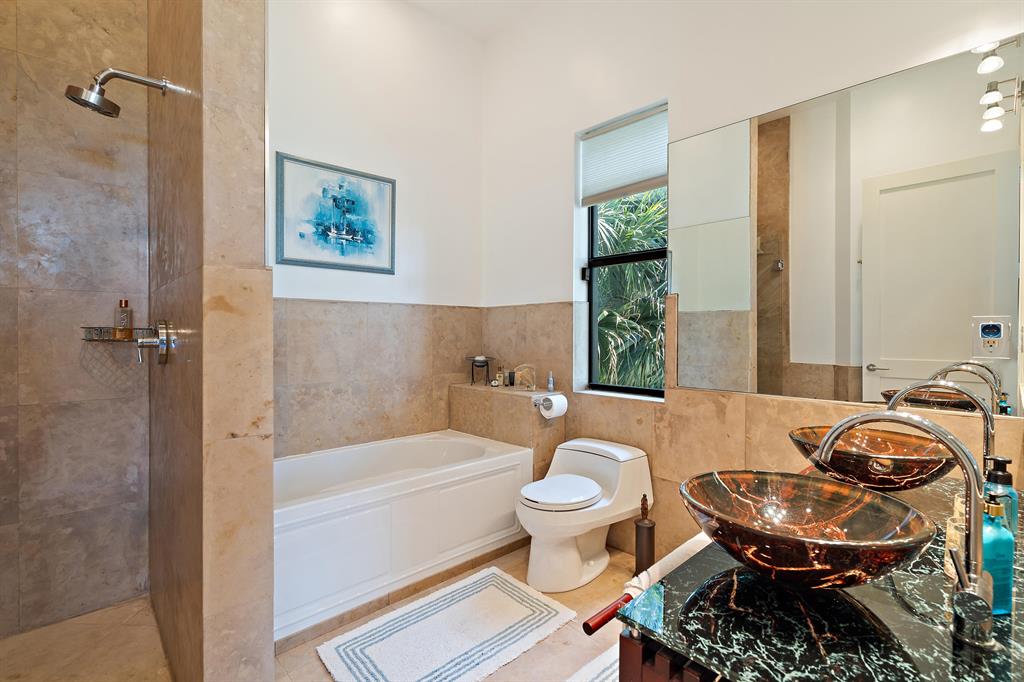 RANCH COLONY - RANCH ACRES - Residential