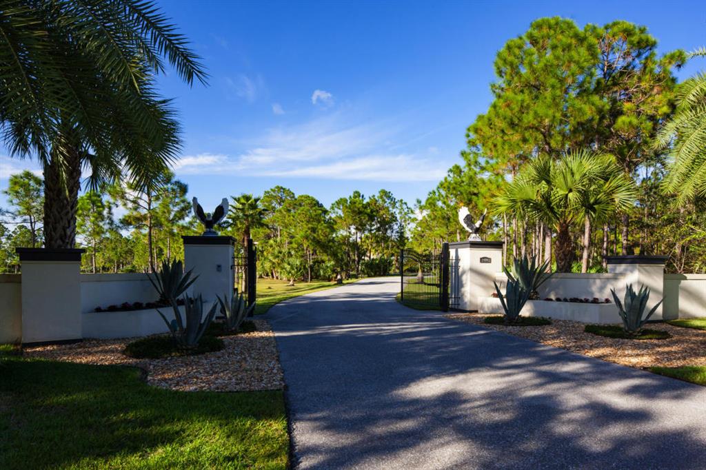 RANCH COLONY - RANCH ACRES - Residential