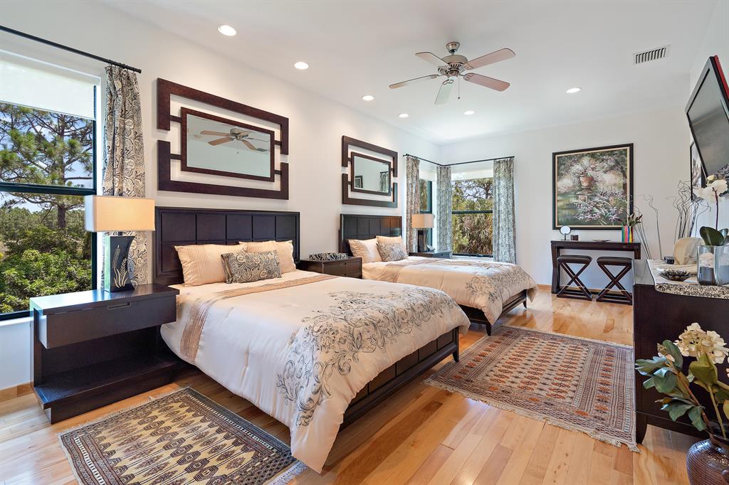 RANCH COLONY - RANCH ACRES - Residential
