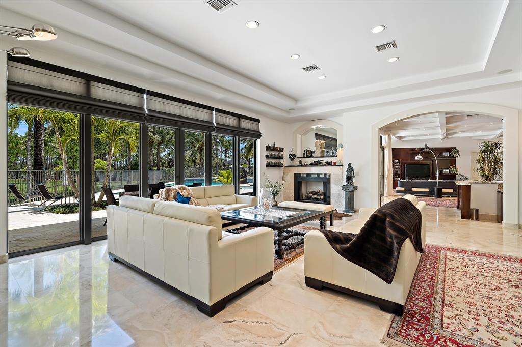 RANCH COLONY - RANCH ACRES - Residential