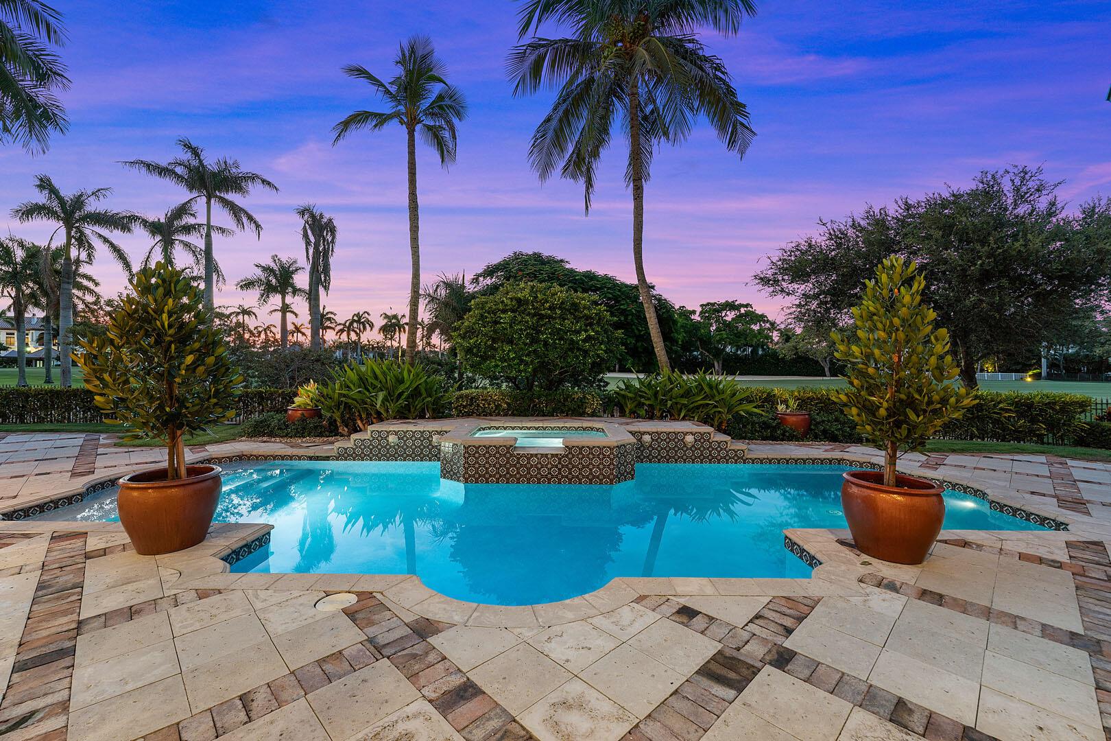 ROYAL PALM YACHT & COUNTRY CLUB - Residential