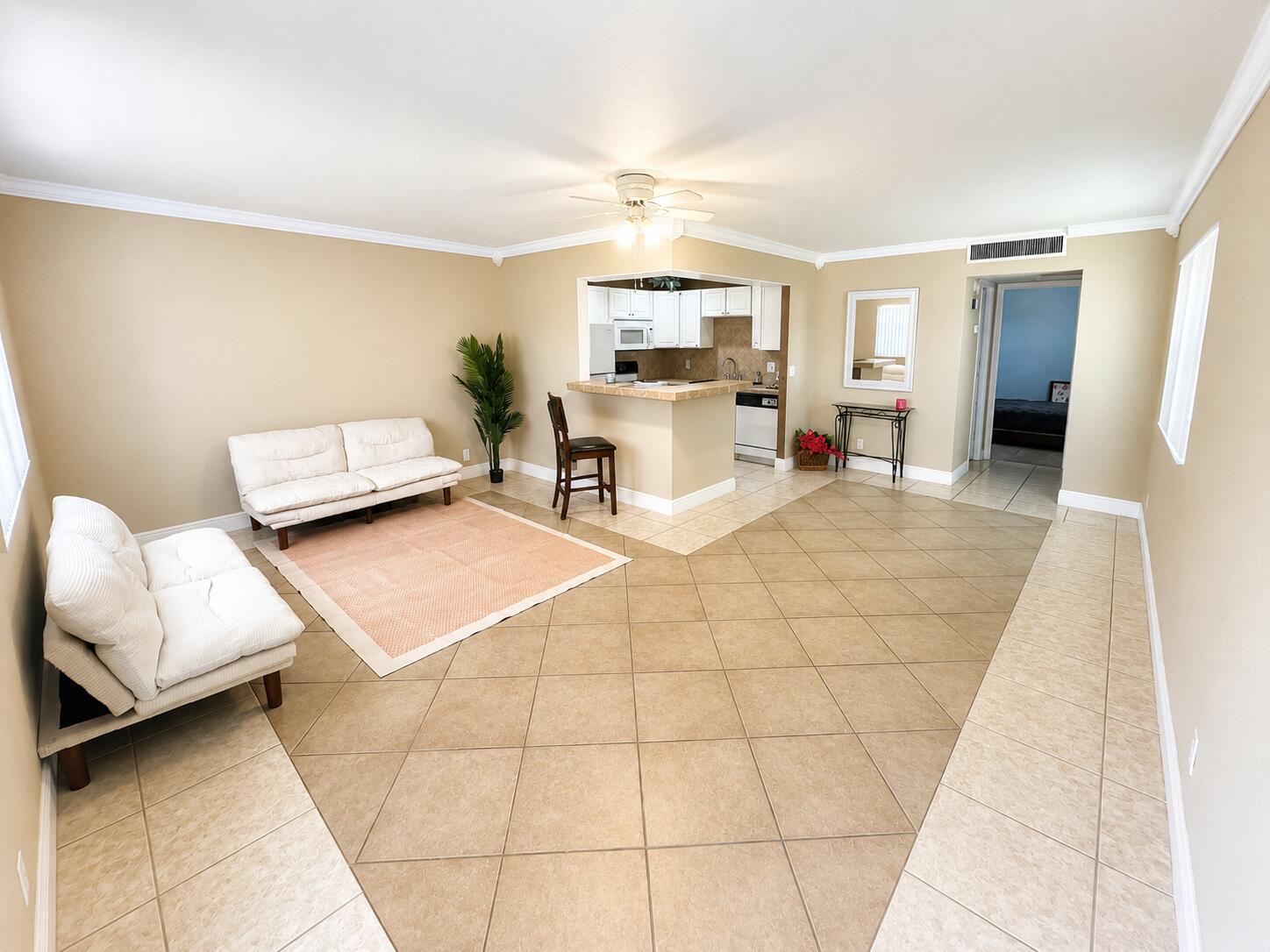 KINGS POINT SEVILLE CONDOS - Residential Lease