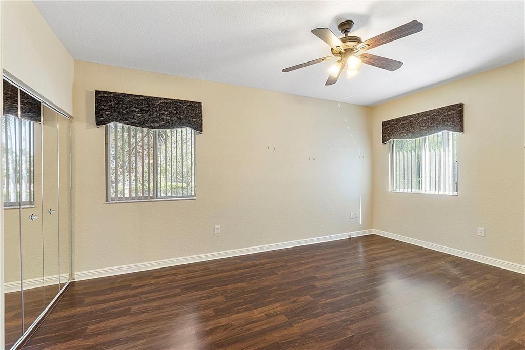 King Point/Southampton - Residential