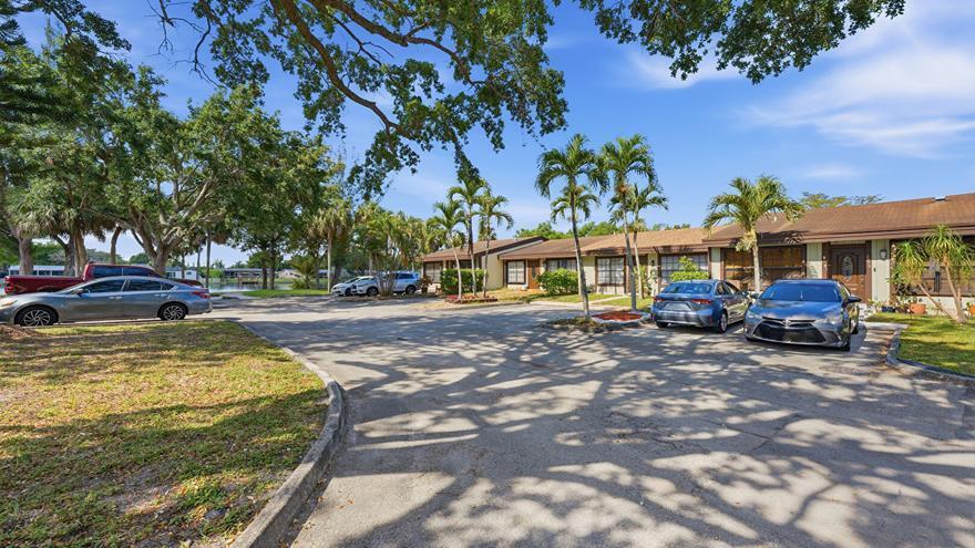EVERGLADES SUGAR & LAND CO - Residential